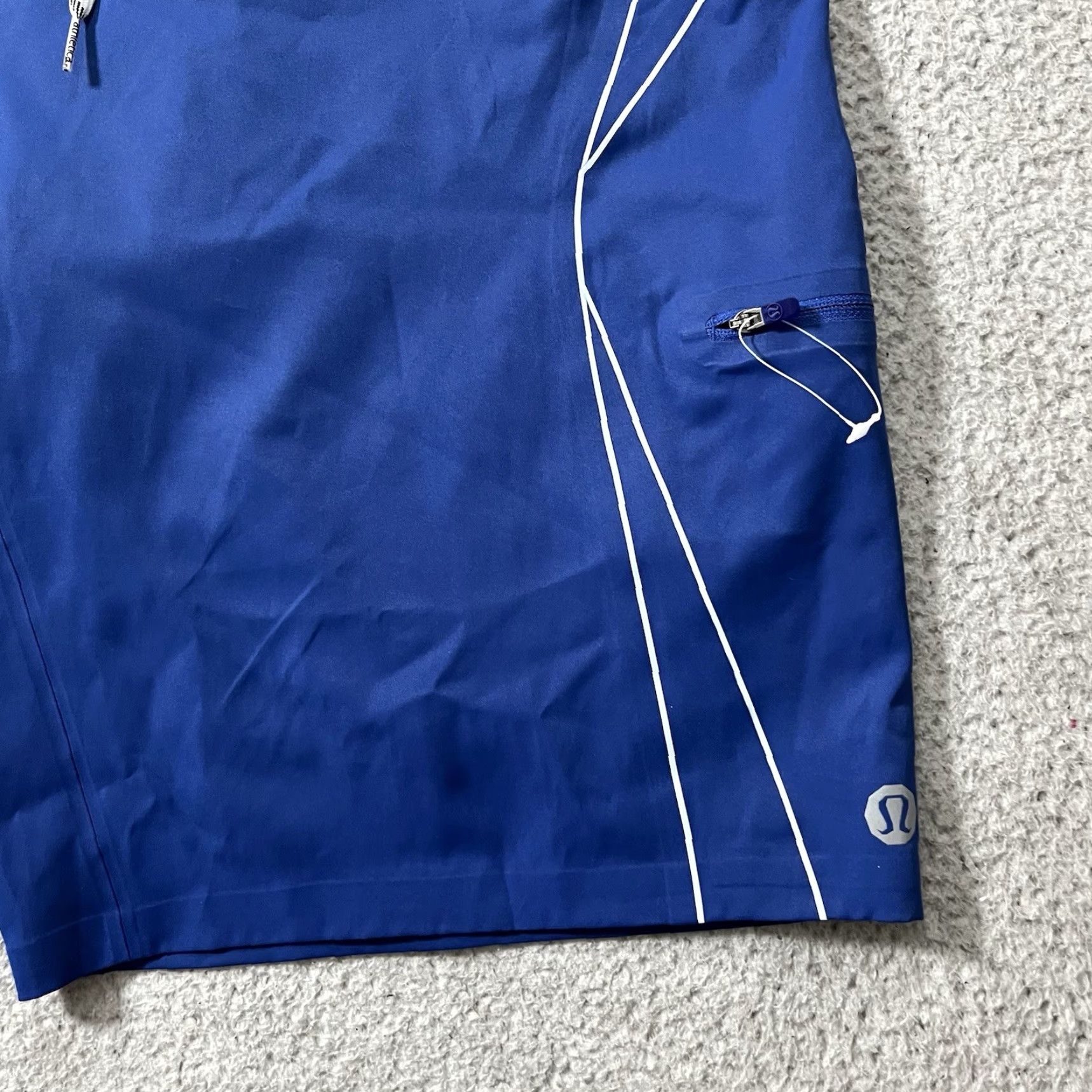 Lululemon Lululemon Board Shorts Mens 40 Blue Swim Trunks Pockets Beach Drawstring Size US 40 / EU 56 - 5 Thumbnail
