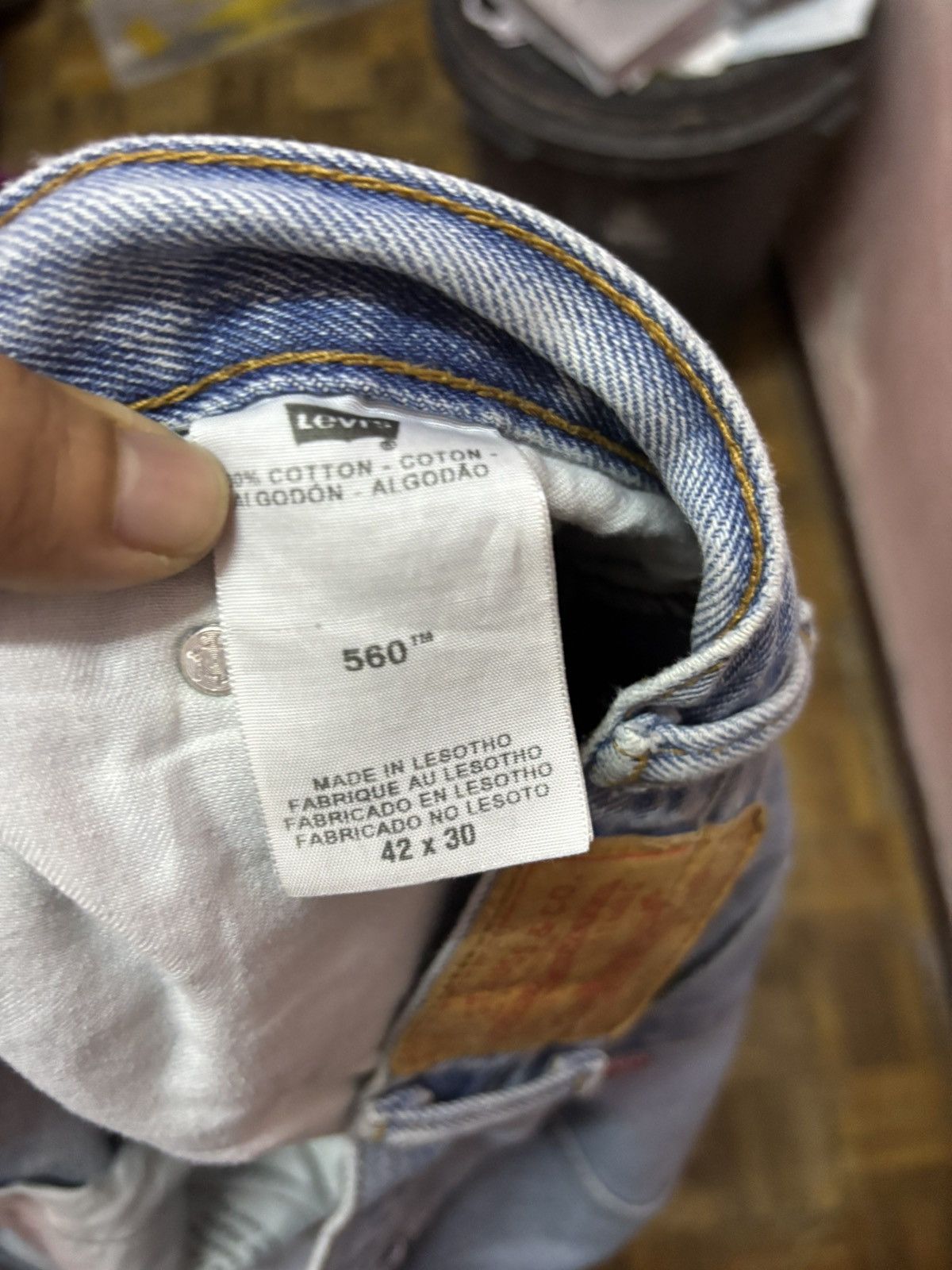 Jean × Levi's × Vintage Vintage Levis 560 Men Jeans (Size 42) Size US 42 / EU 58 - 5 Thumbnail