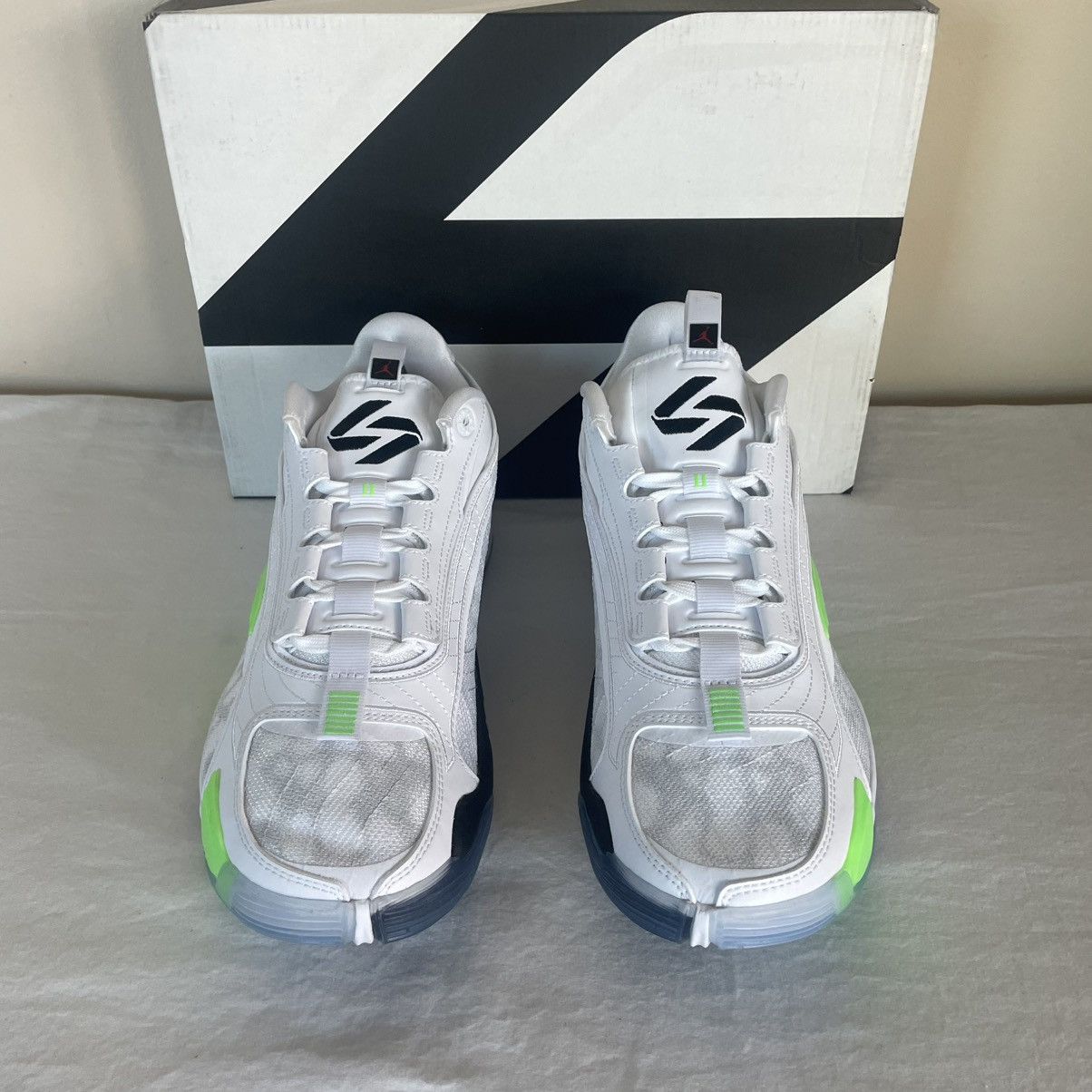Jordan Brand × Nike Jordan Luka 2 Trick Shot Mens US Size 9.5 DX8733-103 Size US 9.5 / EU 42-43 - 3 Thumbnail