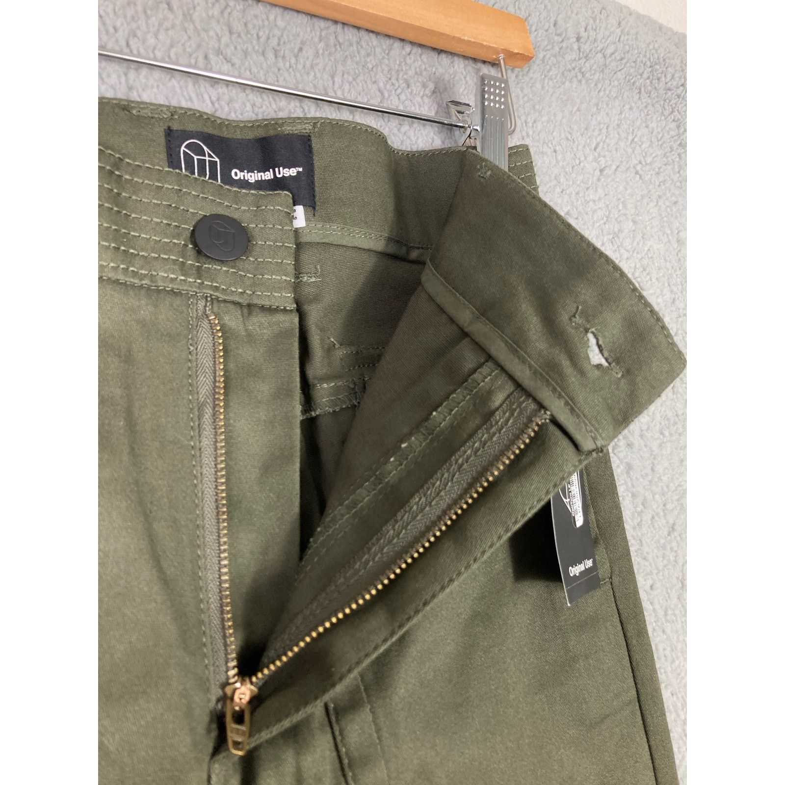 Other New Men's Size 26 Olive Green Pants Casual Original Use Size US 26 / EU 42 - 7 Thumbnail