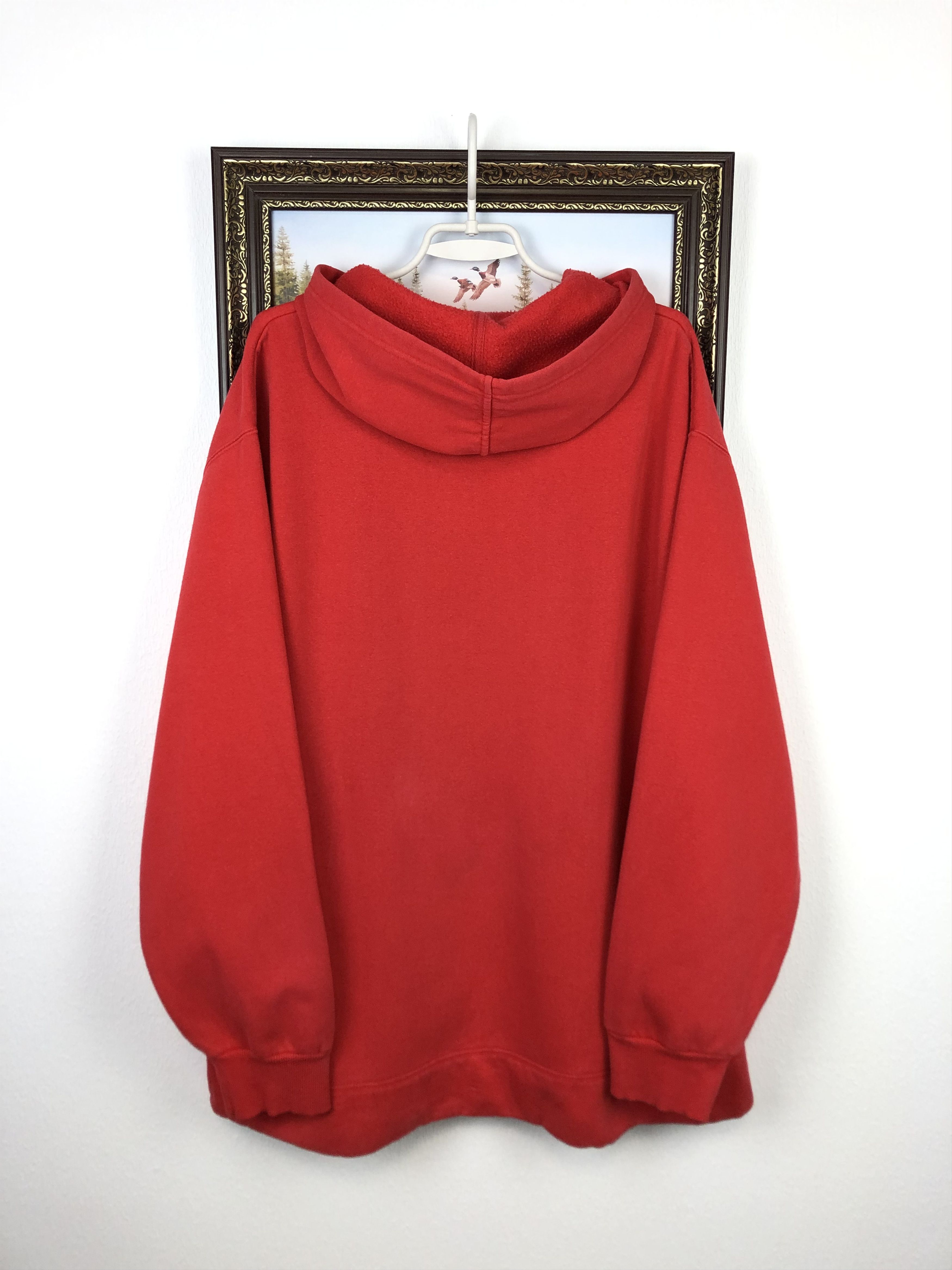 Nike Vintage Nike New Jersey Nets Hoodie Red NBA Jacket Jersey Size US XL / EU 56 / 4 - 12 Thumbnail