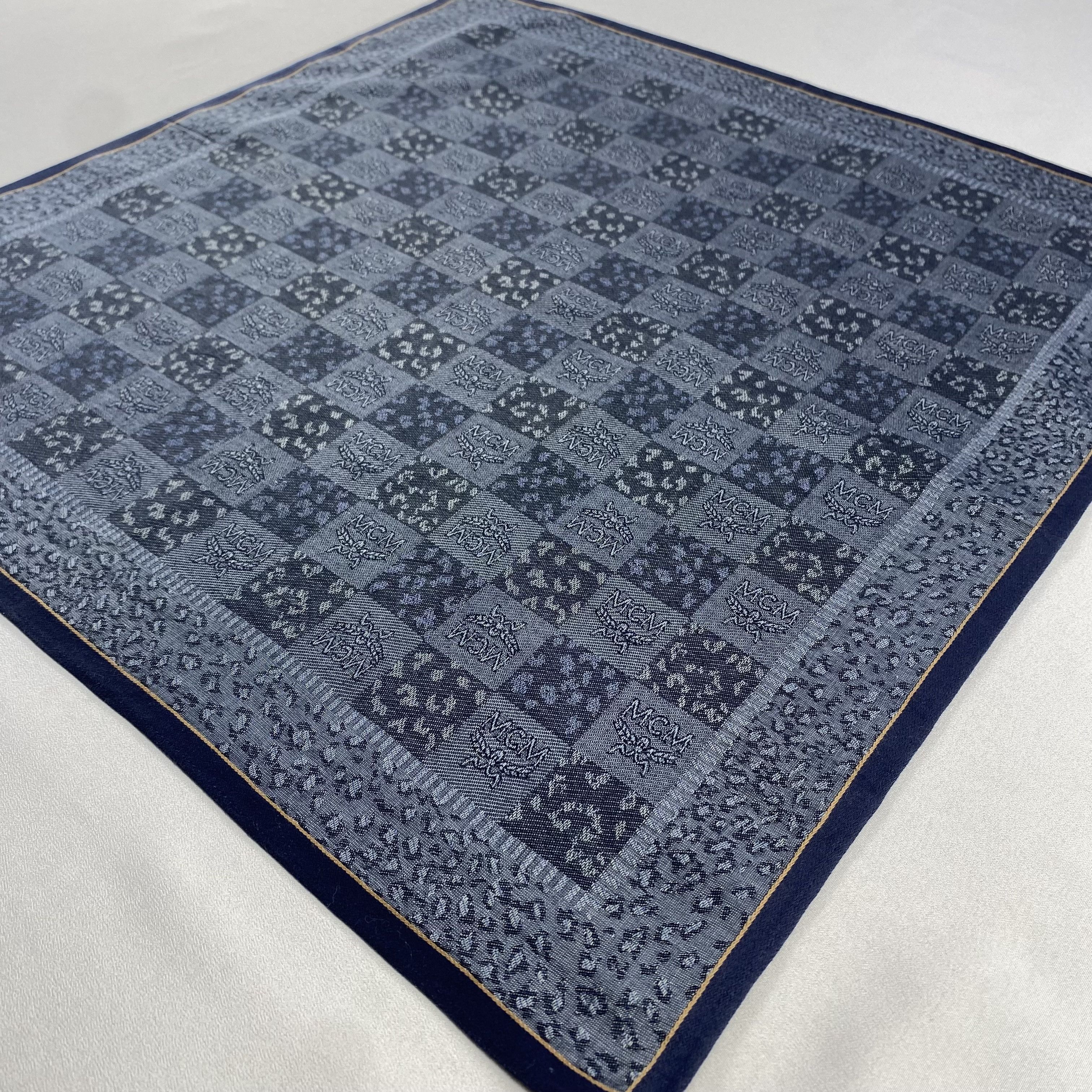 MCM × Vintage MCM Neckerchief / Bandana / Handkerchief-P1151 Size ONE SIZE - 2 Thumbnail