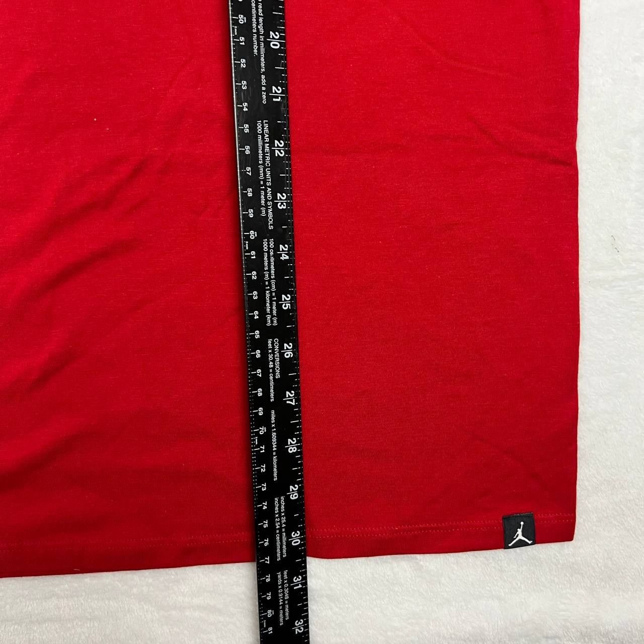 Jordan Brand Air Jordan Shirt Men Extra Large Script Chicago Bulls Size US XL / EU 56 / 4 - 4 Thumbnail