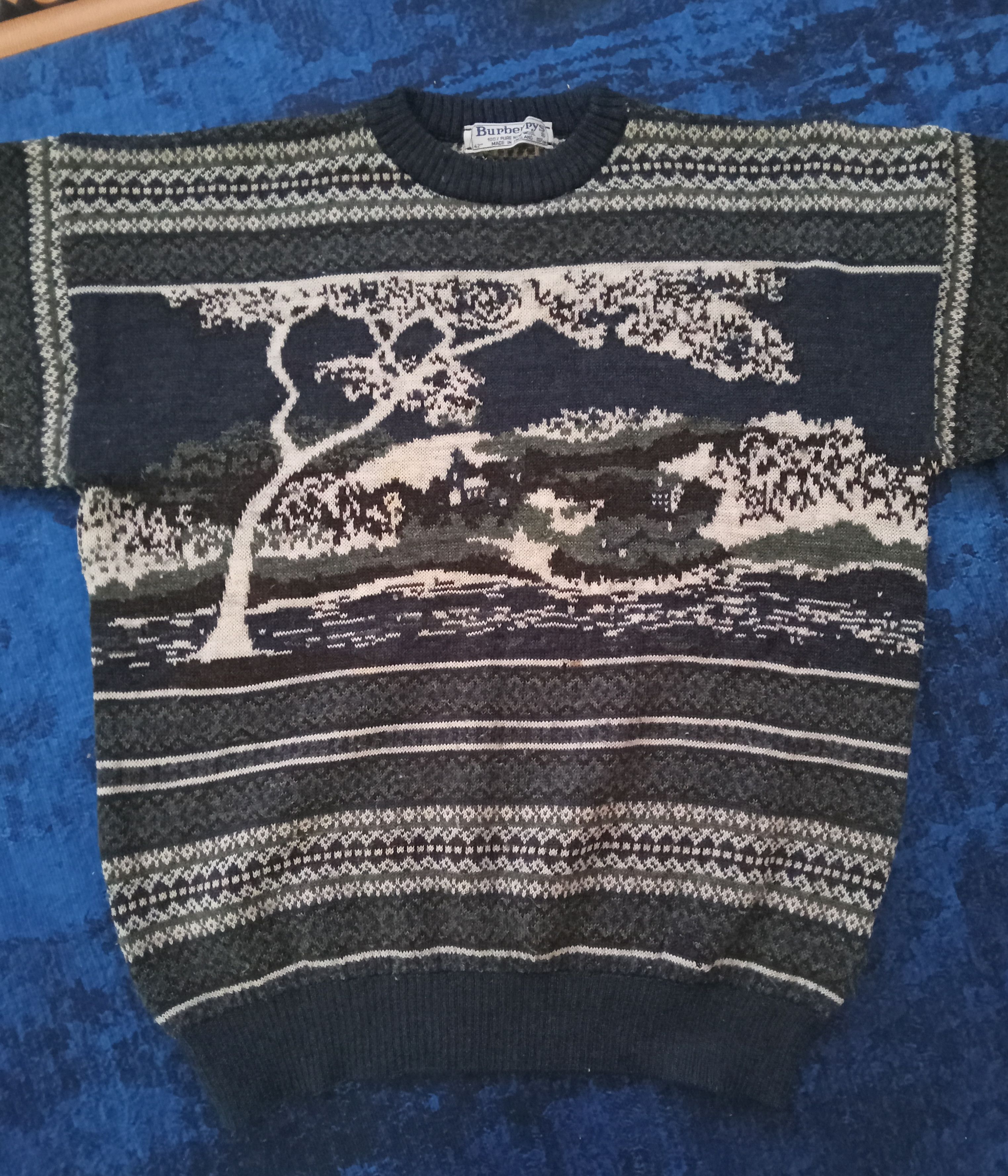 Burberry Burberrys Vintage Wool Sweater Size US L / EU 52-54 / 3 - 1 Thumbnail