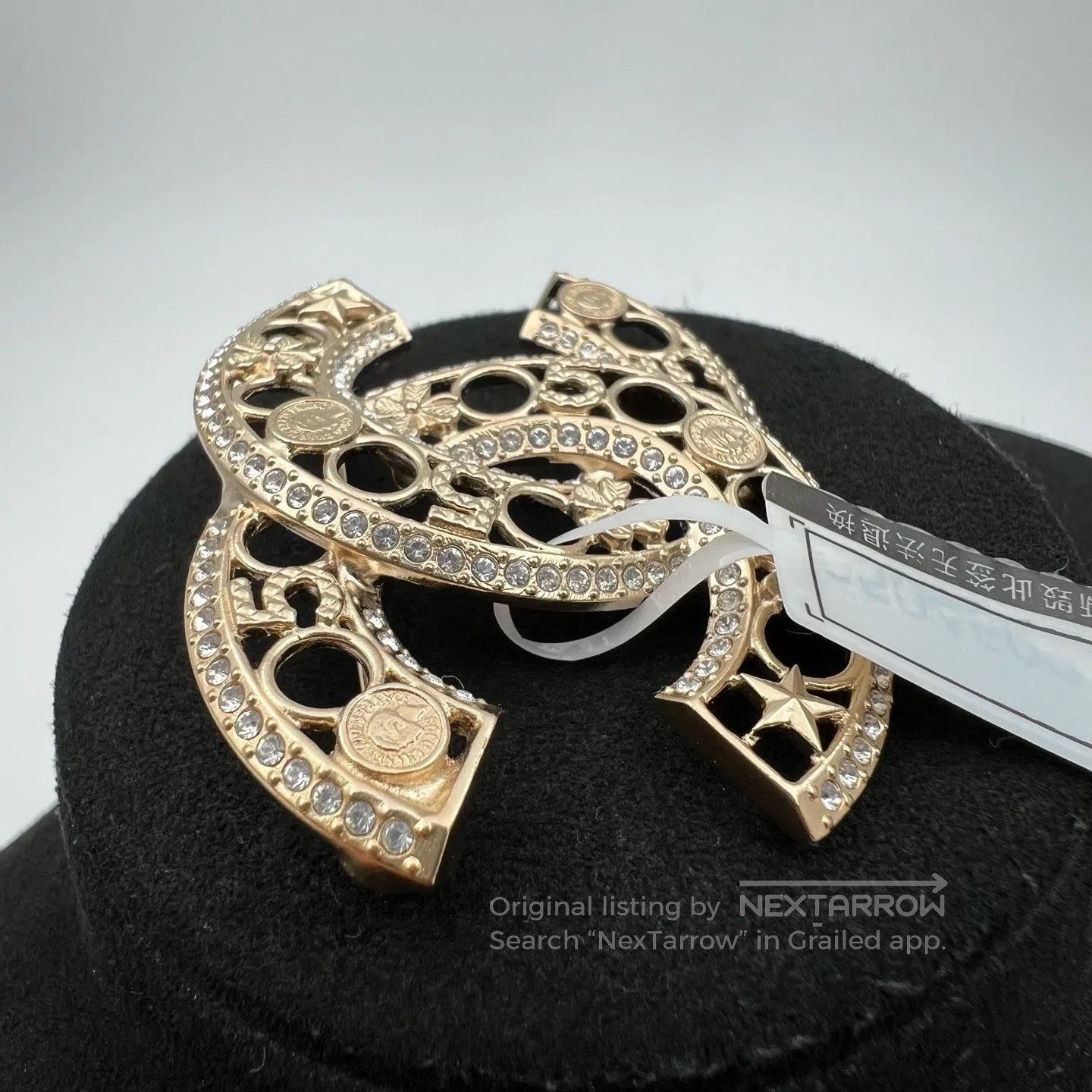 Chanel Chanel Hollow Double-C Flash Diamond Brooch Size ONE SIZE - 3 Thumbnail