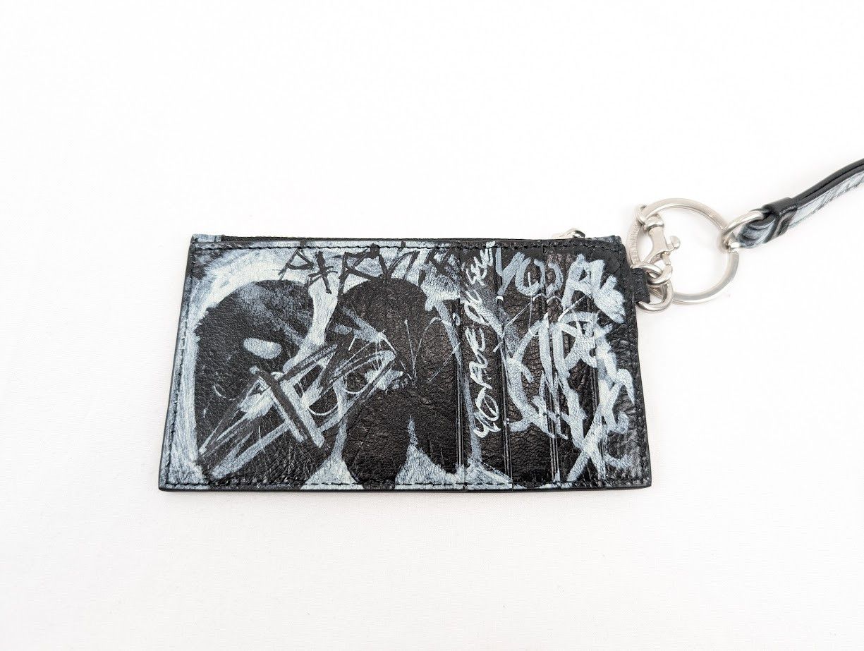Balenciaga o1rshd1 Size: OS / Cash Card Case & Key Ring Size ONE SIZE - 10 Thumbnail
