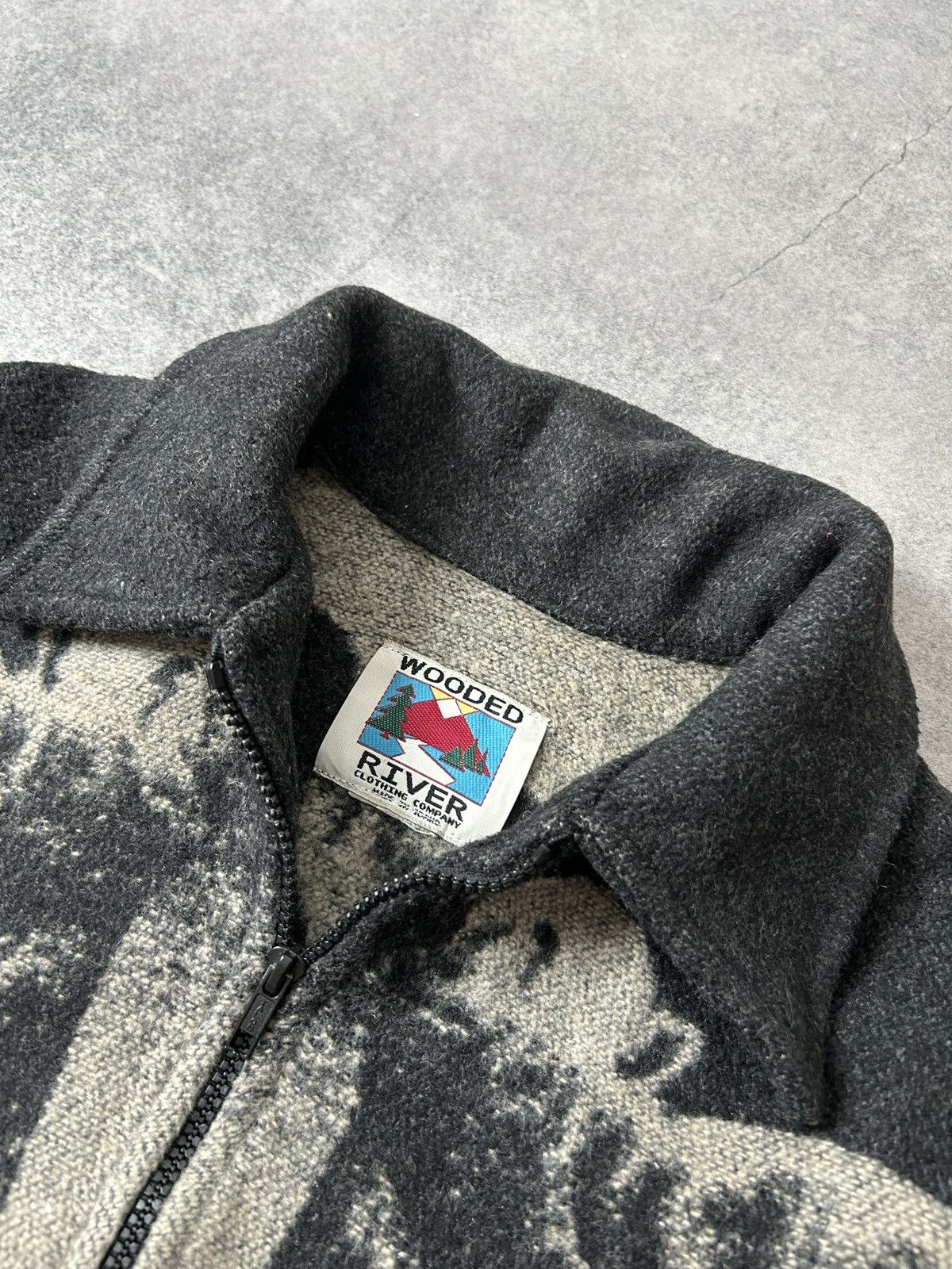 Pendleton Vintage Wooded River Alaska Bear zip-jacket 90s Size US M / EU 48-50 / 2 - 6 Thumbnail