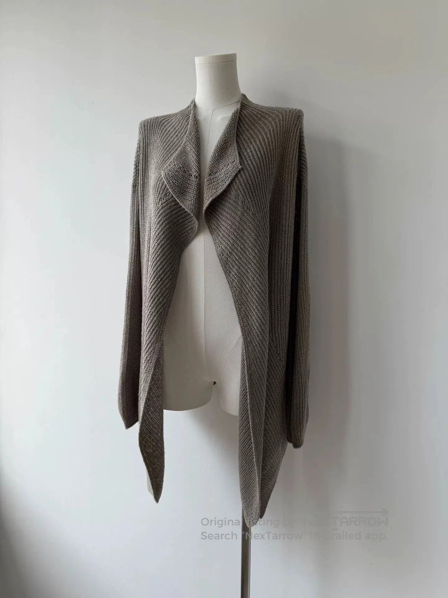 Y's Yohji Yamamoto Knit Cardigan in Beige. Size XXS / US 00 / IT 34 - 4 Thumbnail