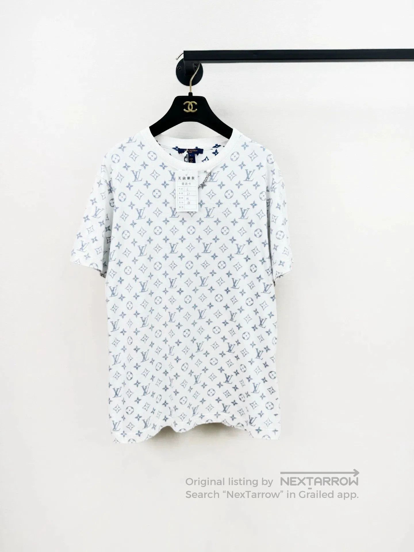 Louis Vuitton Louis Vuitton Blue Monogram Short Sleeve Top. Size US L / EU 52-54 / 3 - 1 Thumbnail