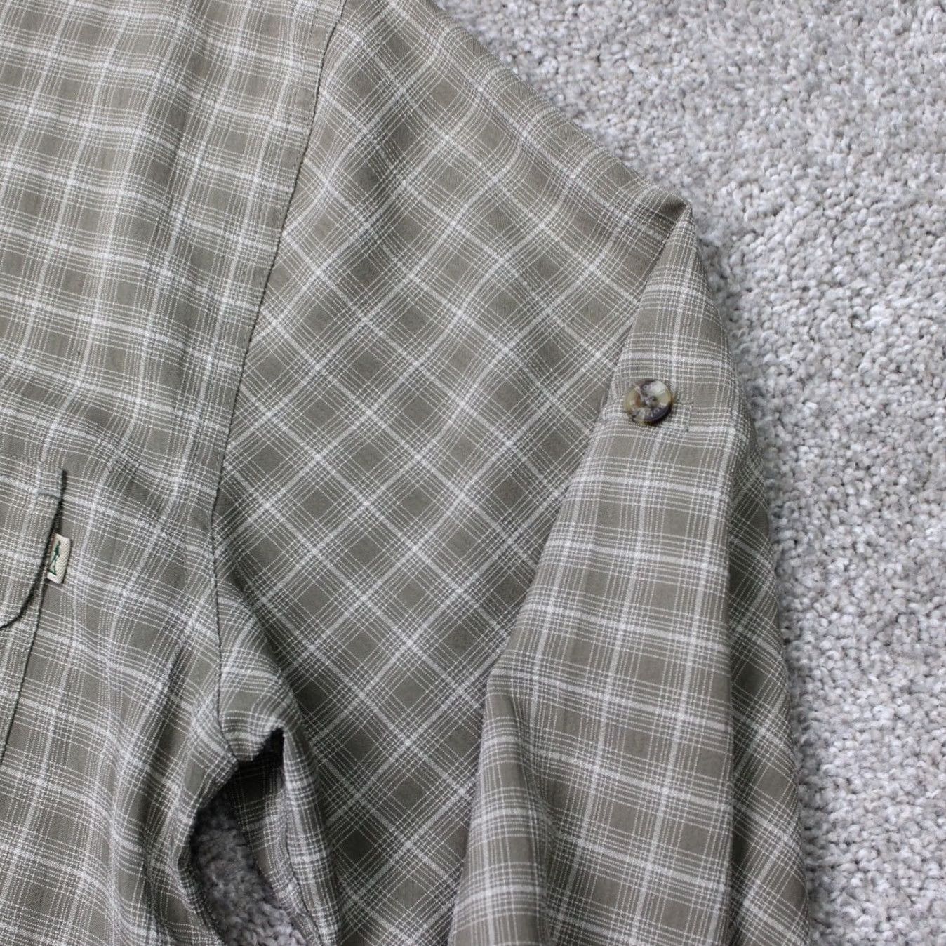 Royal Robbins Royal Robbins Shirt Men Large Gray Roll Sleeve Pocket Polyester Long Sleeve Size US L / EU 52-54 / 3 - 4 Thumbnail