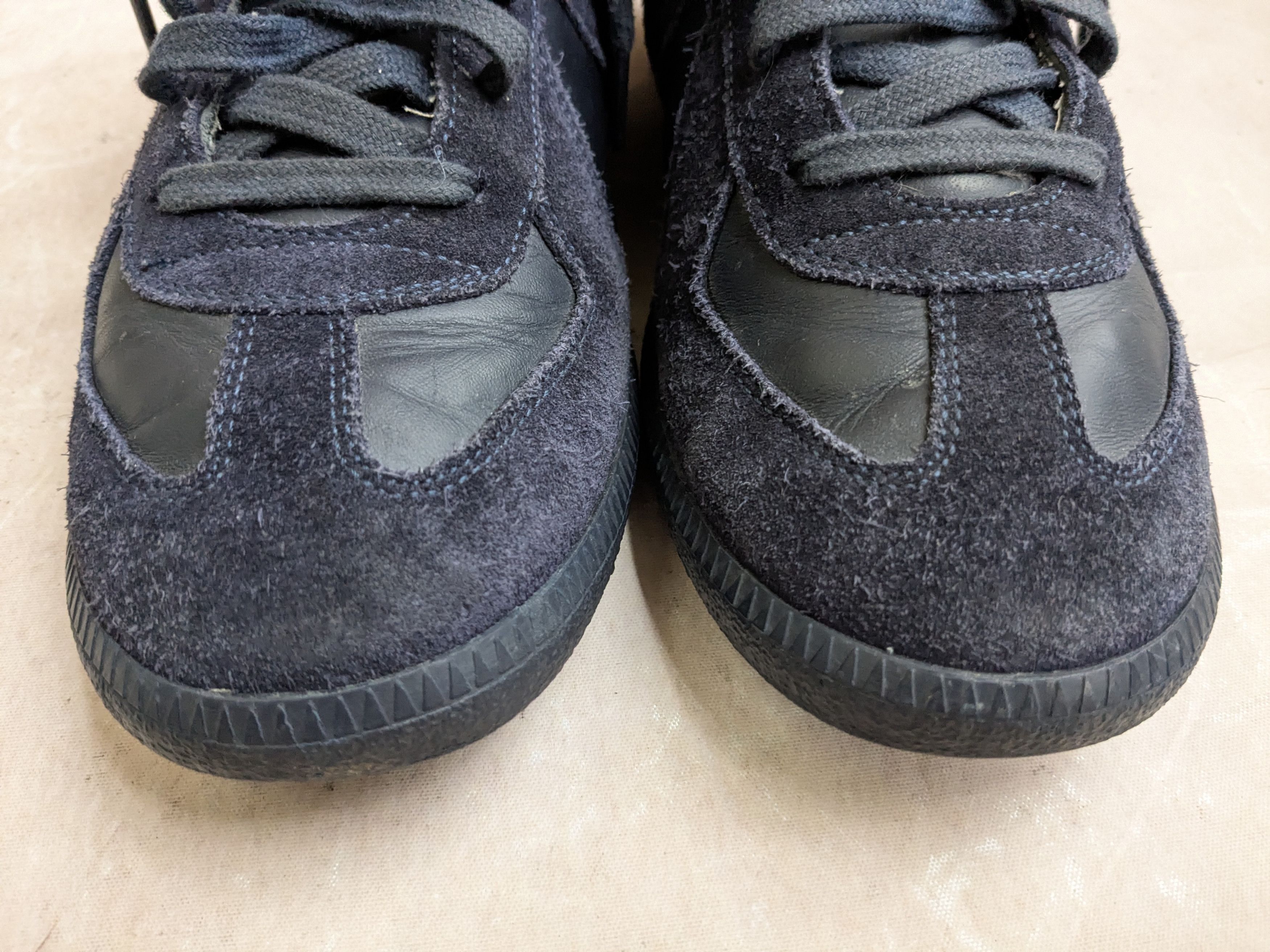 Maison Margiela Maison Margiela Replica GAT Navy Blue 9 42 Low Tops Size US 9 / EU 42 - 5 Thumbnail