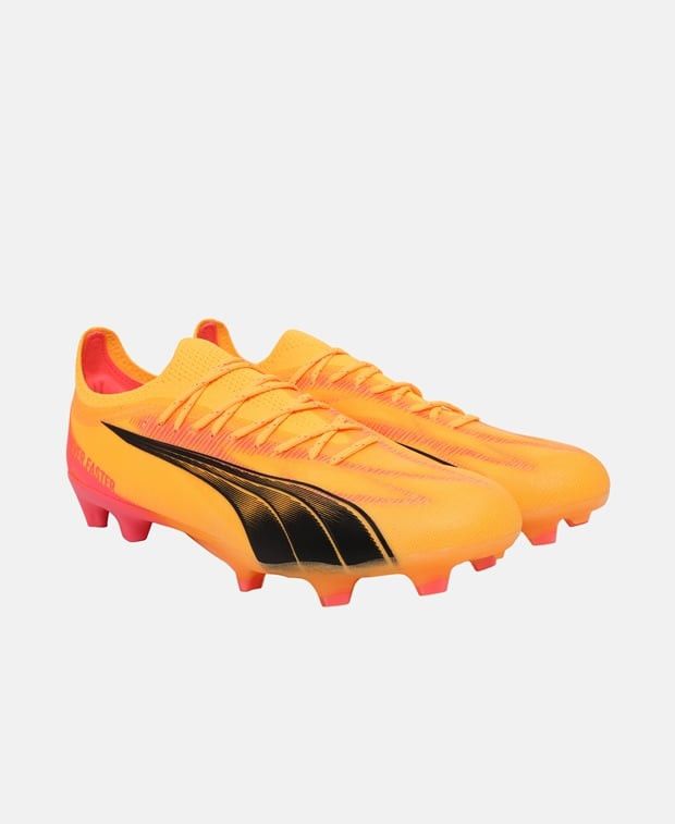 Puma Ultra Ultimate FG/AG Wn s Football boots Size US 6 / EU 39 - 1 Thumbnail