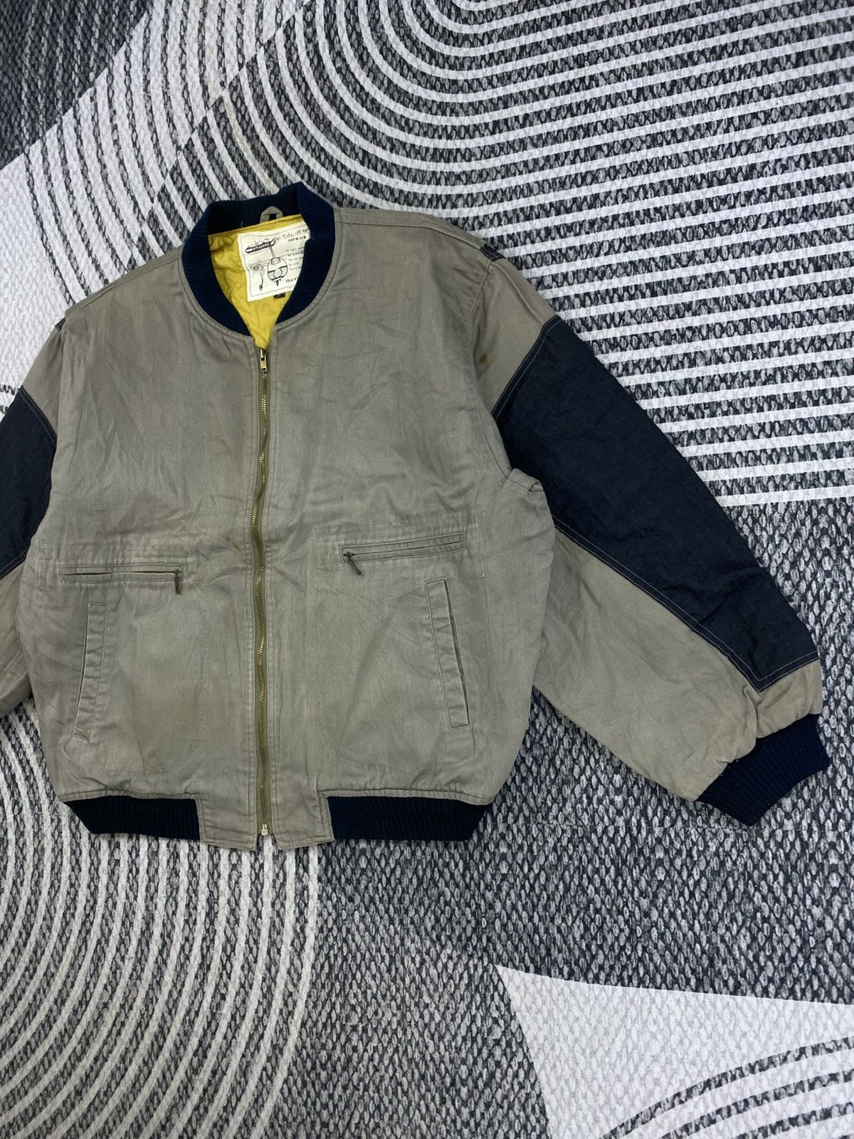 Japanese Brand Vintage 1990s BAYLEAF Utility Zipper Bomber Jacket Size US XL / EU 56 / 4 - 4 Thumbnail