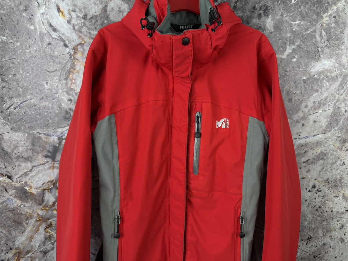 Other Women’s Millet Jacket Gore-Tex Outdoor Hiking Climbing Size M / US 6-8 / IT 42-44 - 3 Thumbnail