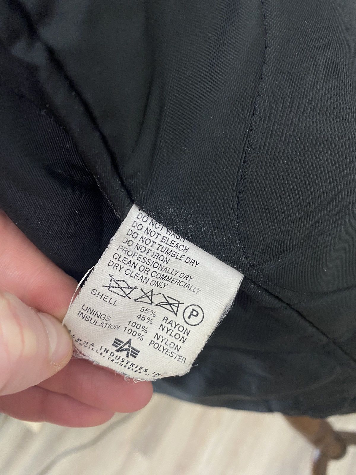 Alpha Industries × Vintage Men’s Vintage Alpha Industries Airborne Jacket Coat size XL Size US XL / EU 56 / 4 - 9 Thumbnail