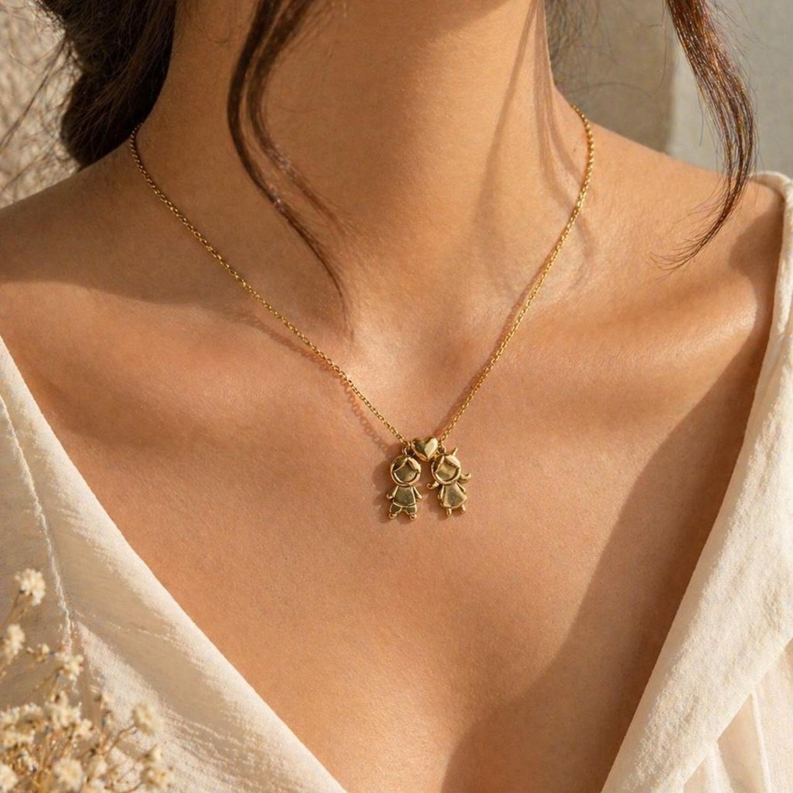 Other Gold family necklace with boy Size ONE SIZE - 1 Thumbnail