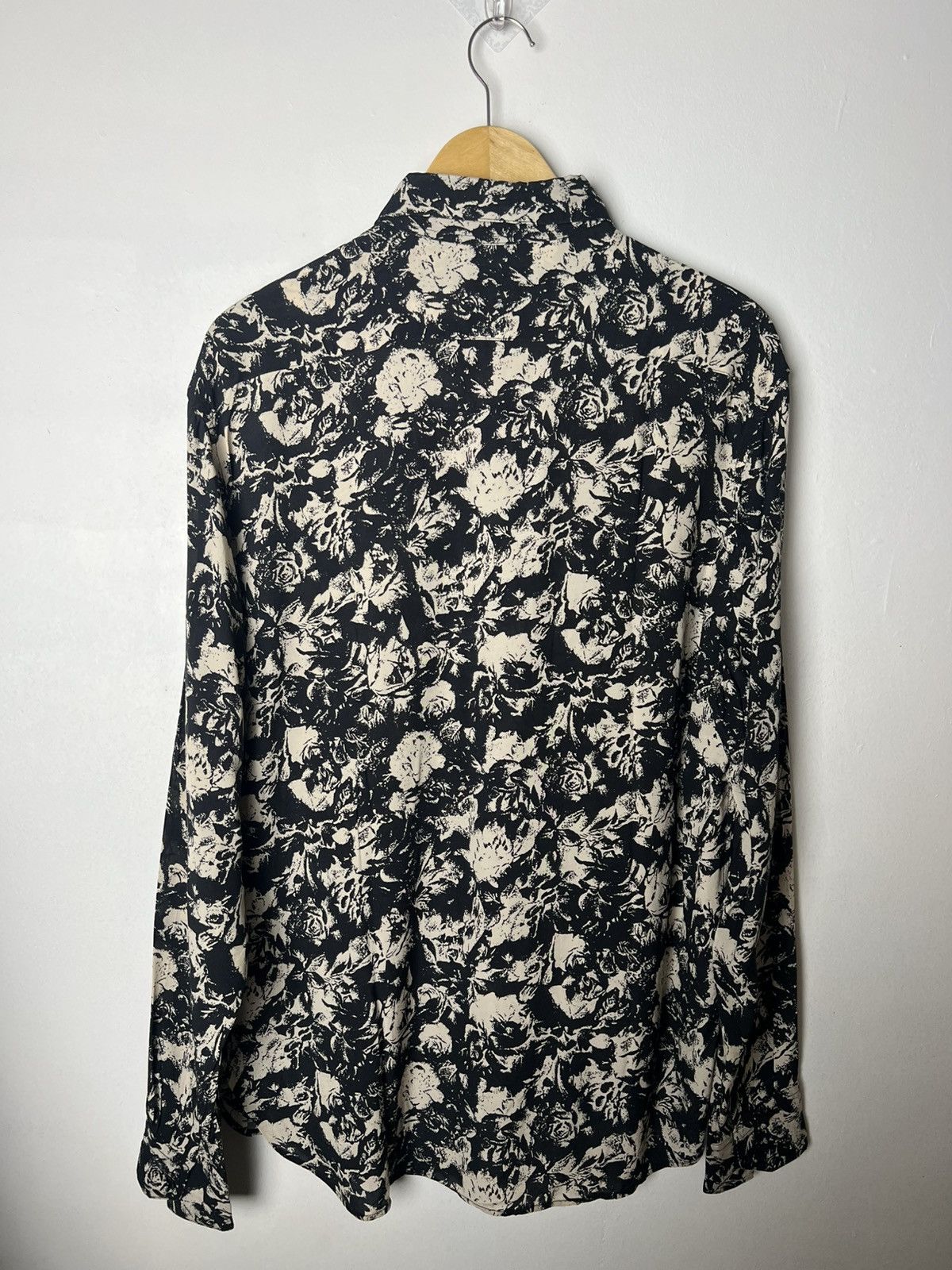 Saint Laurent Paris Saint Laurent Floral Silk Shirt Size US L / EU 52-54 / 3 - 3 Thumbnail