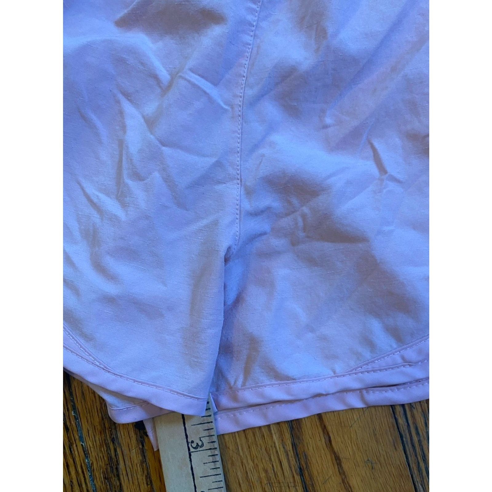 Nike Nike Athletic Shorts Women’s XS Pink Size 25" / US 0 / IT 36 - 6 Thumbnail