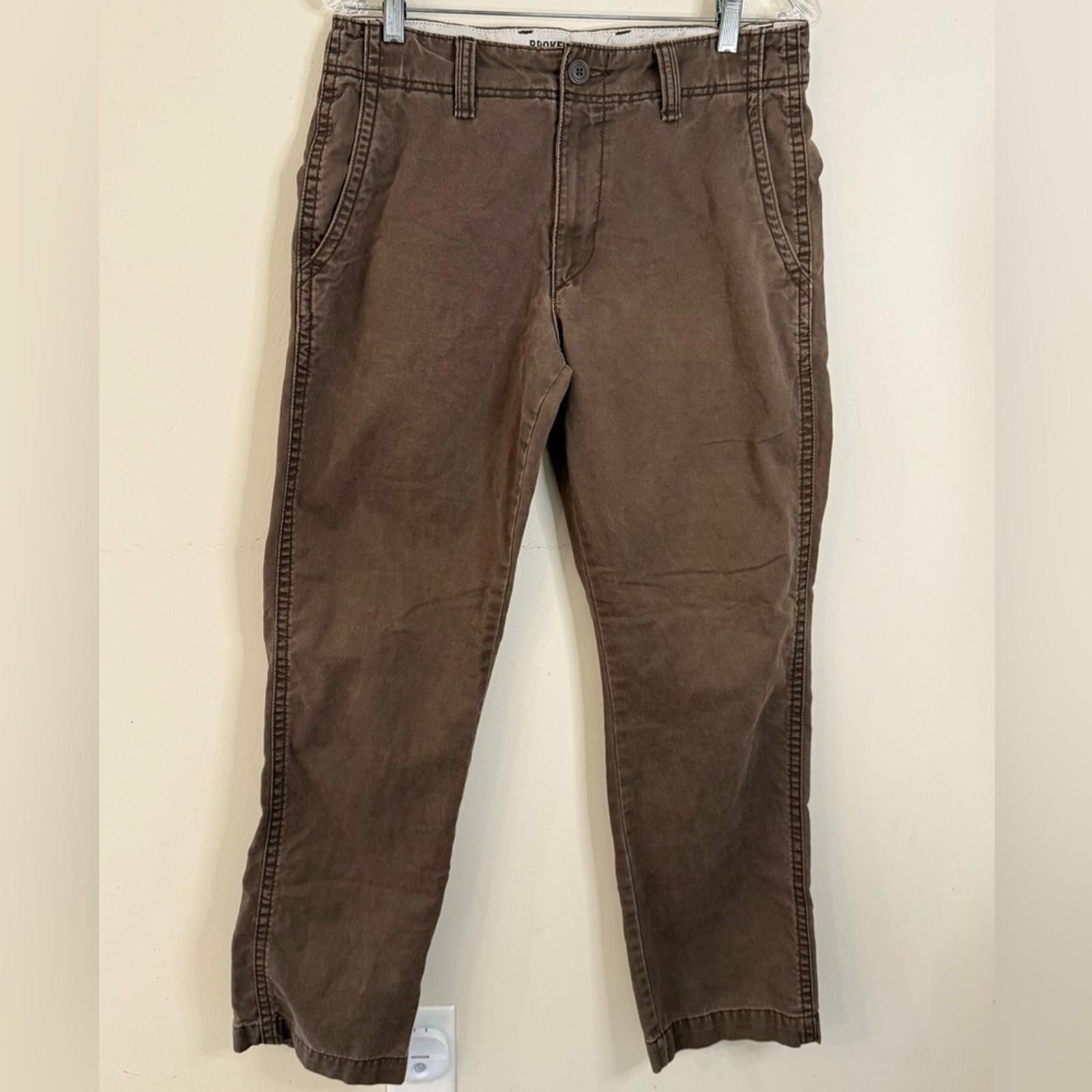 Old Navy Old navy broken In Kahakis brown chino straight leg 30"x32" Size US 30 / EU 46 - 1 Thumbnail
