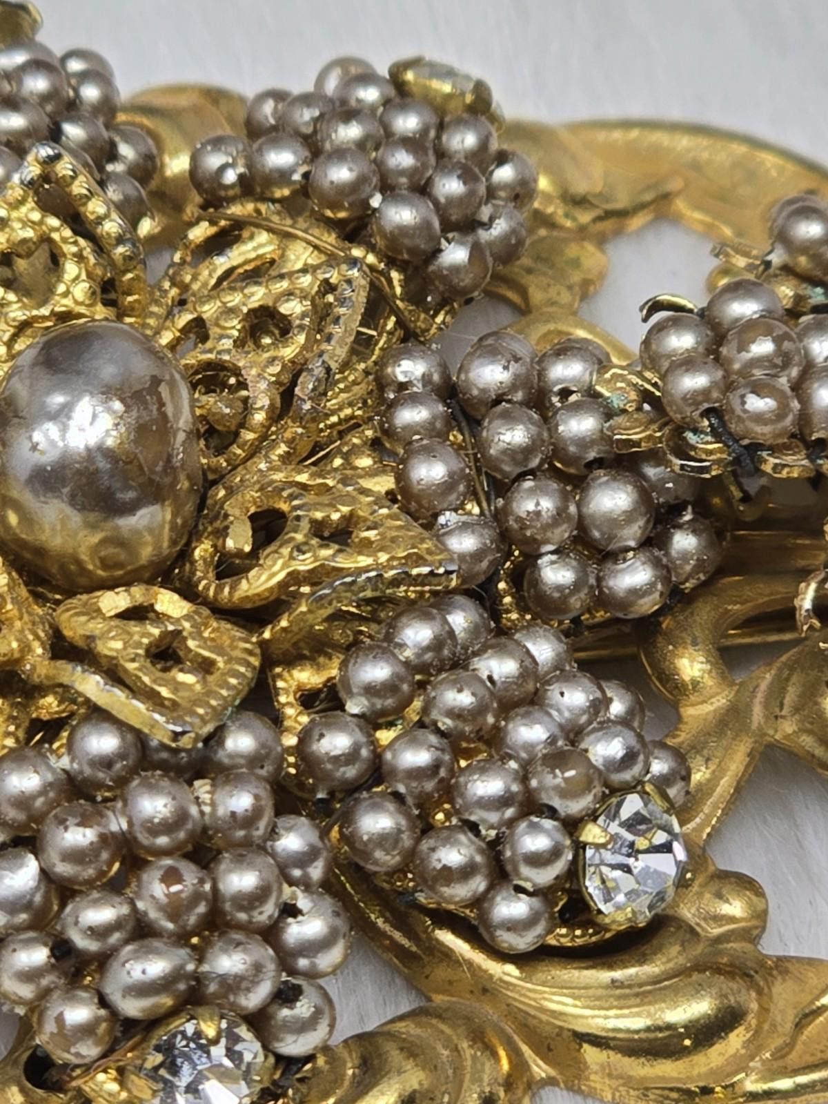 Other Miriam Haskell Pearl Rhinestone Filigree Brooch Size ONE SIZE - 5 Thumbnail