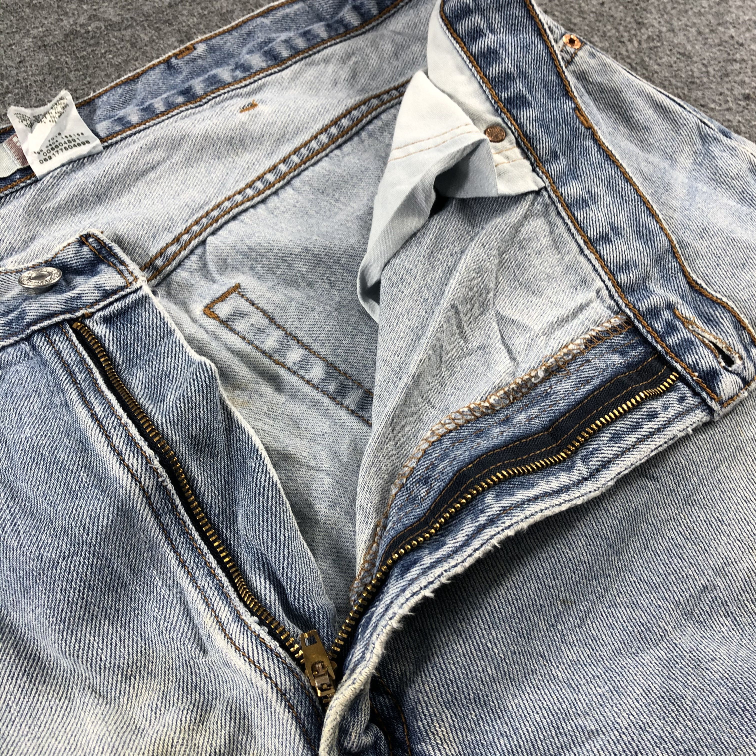 Levi's Vintage Blue Wash Levis 560 Jeans-J2352 Size US 44 / EU 60 - 9 Thumbnail