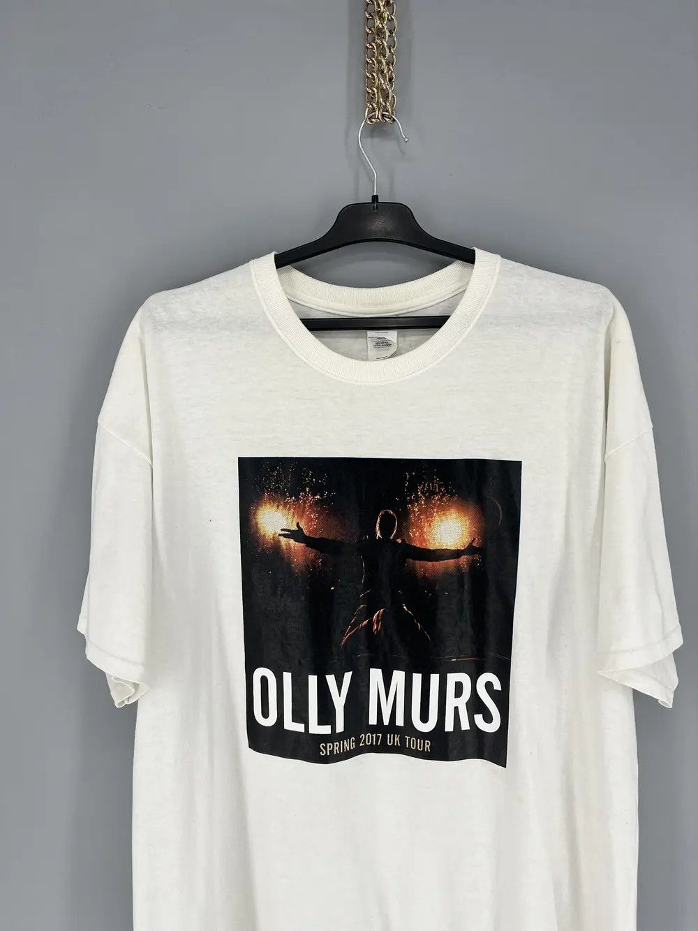 Band Tees Olly Murs Band Tee Tshirts Vintage Size XXL World Tour 2017 Size US XXL / EU 58 / 5 - 6 Thumbnail