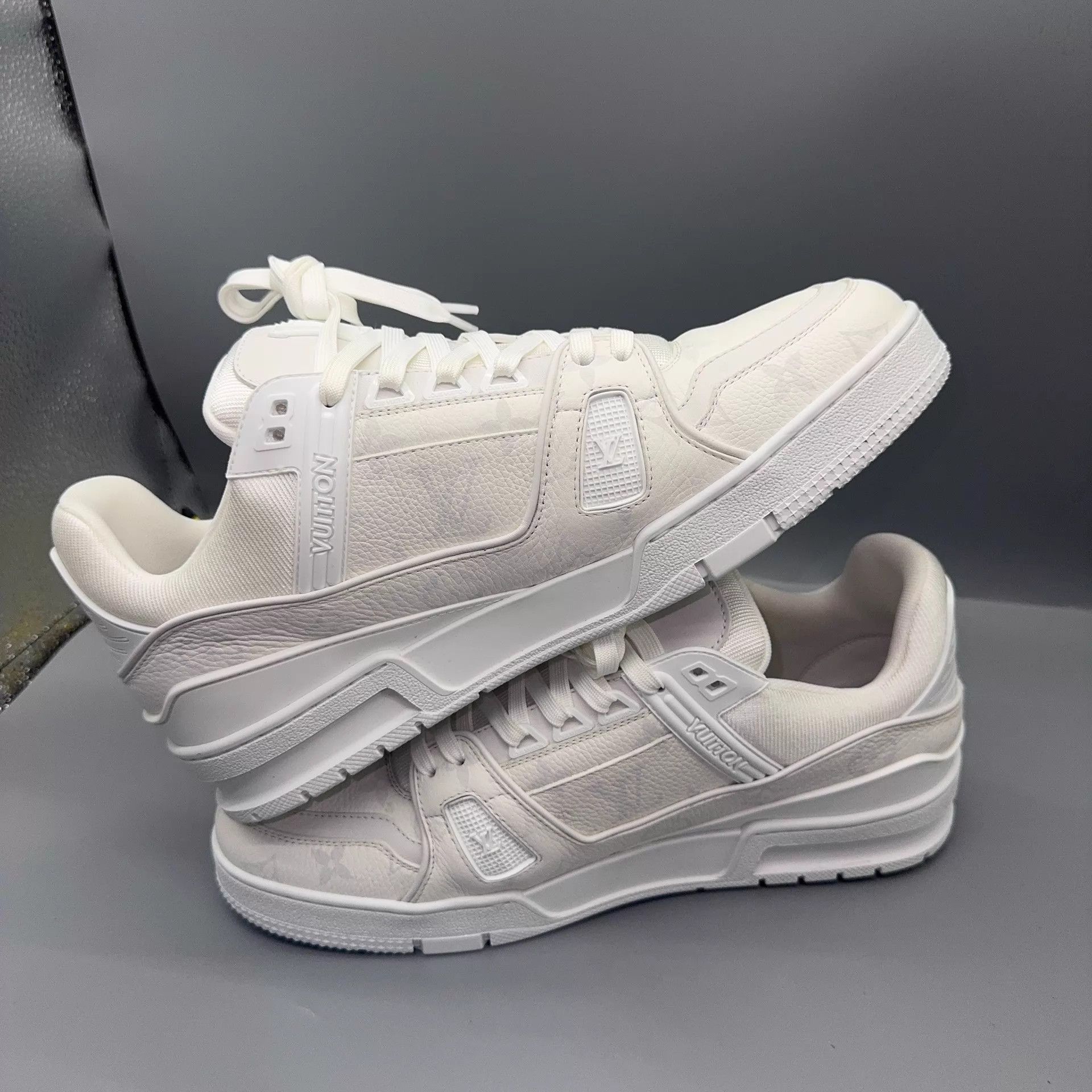 Louis Vuitton LOUIS VUITTON Trainer White 42.5 Size US 9.5 / EU 42-43 - 5 Thumbnail