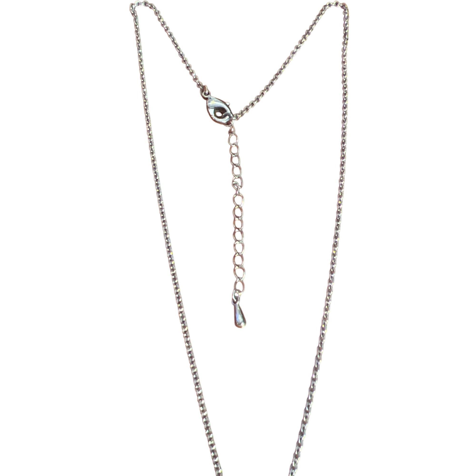 Other Silver Tone Necklace Round Medallion Pendant Filagree Open W Size ONE SIZE - 3 Thumbnail