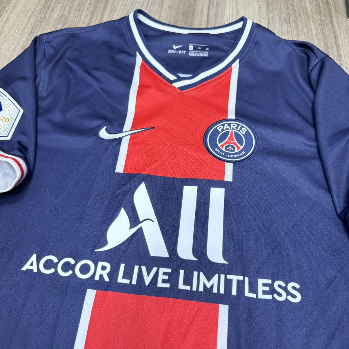 Nike PSG 20/21 home shirt #7 Mbappe Size US XL / EU 56 / 4 - 3 Thumbnail