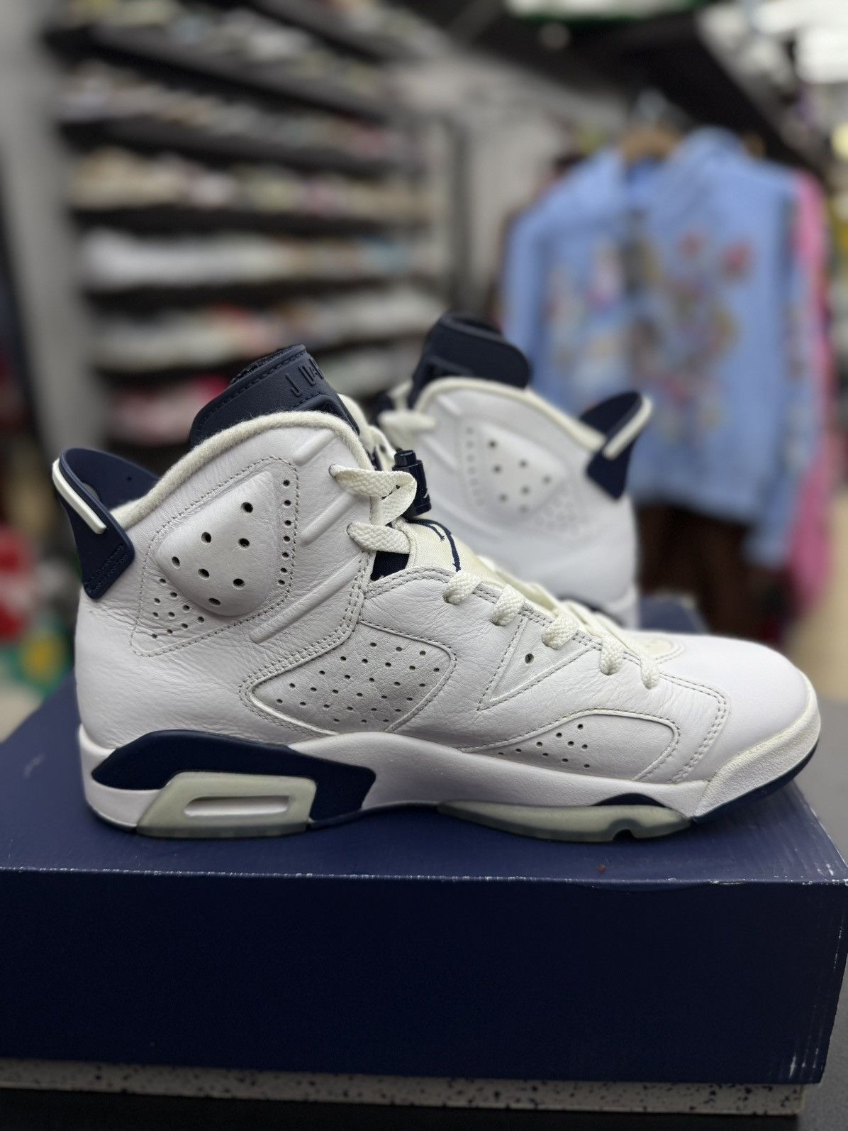 Jordan Brand × Nike Jordan 6 Midnight Navy Size 10 Pre Owned W BOX Size US 10 / EU 43 - 3 Thumbnail