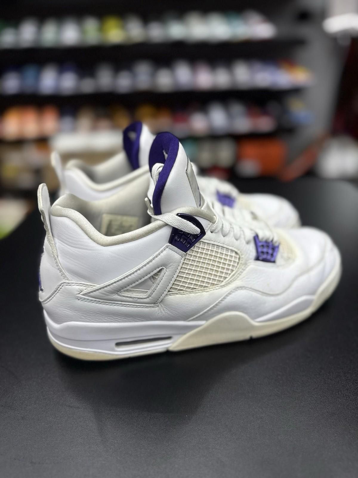 Jordan Brand Size 13 Men Jordan 4 Retro Metallic Purple Pre Owned Size US 13 / EU 46 - 2 Thumbnail