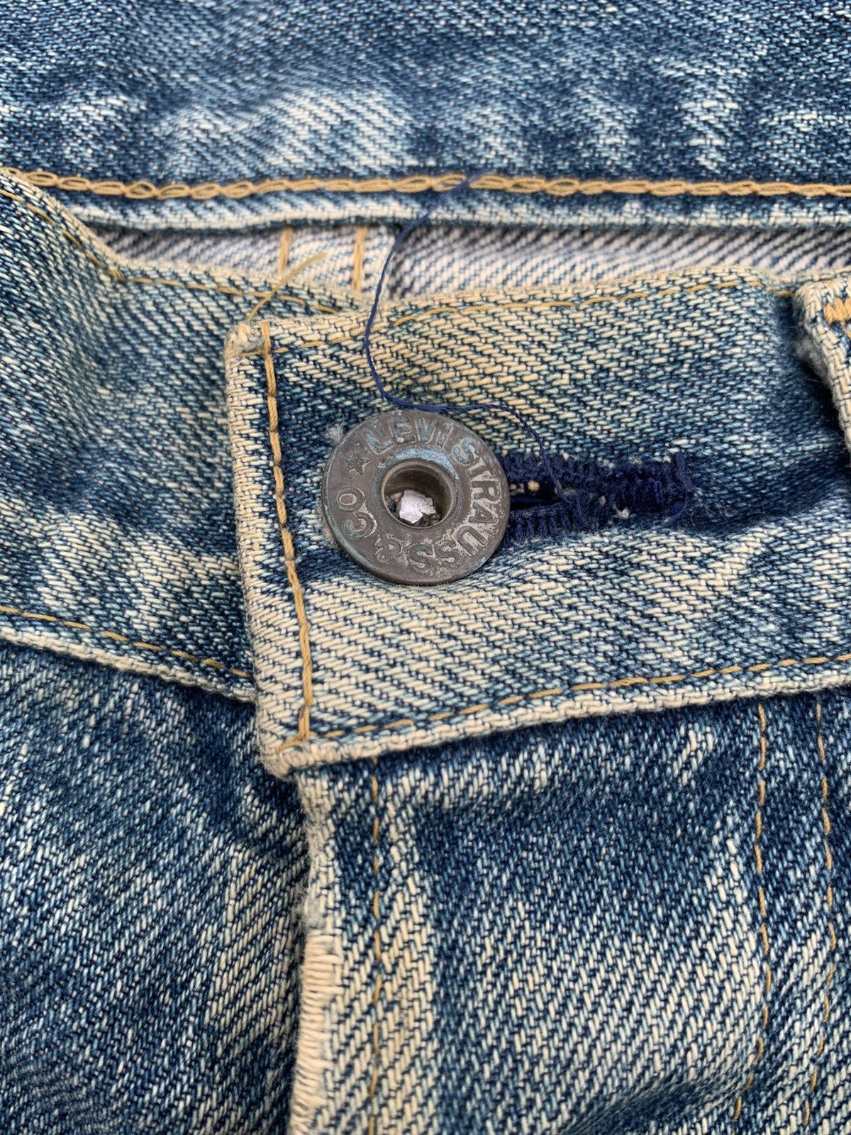 Levi's Vintage Clothing VINTAGE LEVIS 503BXX BIG E SELVEDGE FADED DISTESSED DENIM Size US 28 / EU 44 - 12 Thumbnail