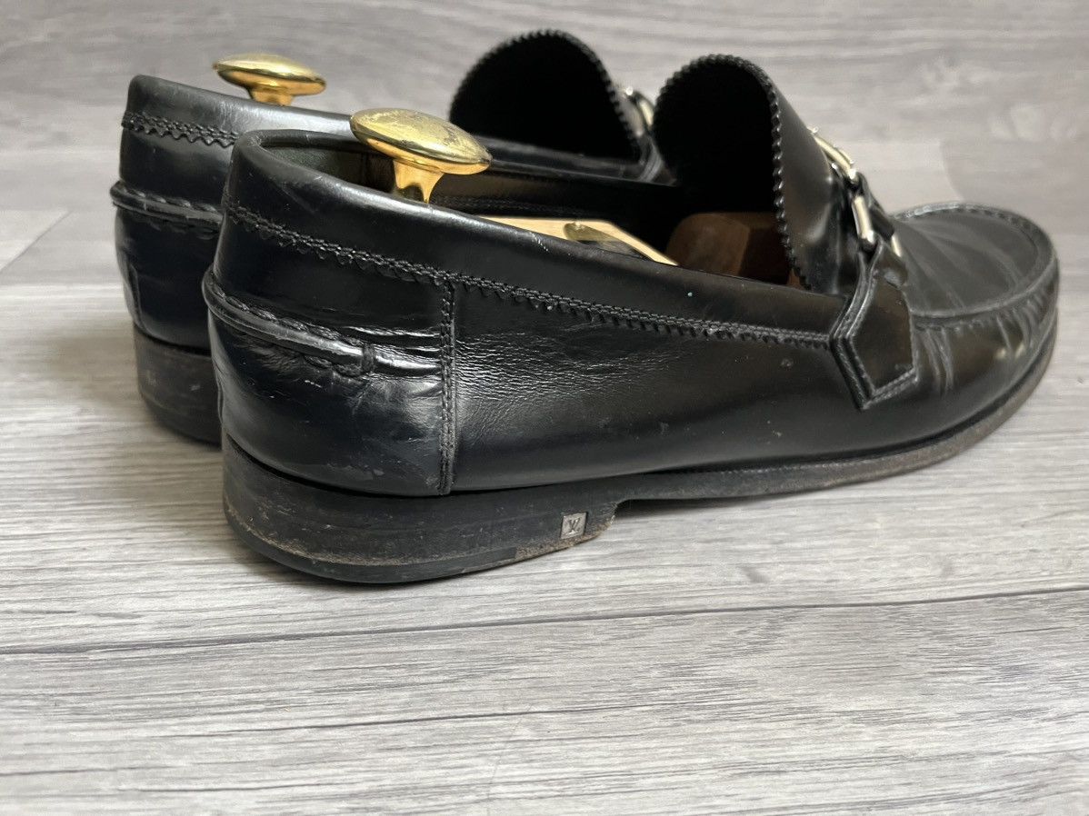 Louis Vuitton Louis Vuitton Major logo slip on leather loafers sz 10.5 Size US 11.5 / EU 44-45 - 7 Thumbnail