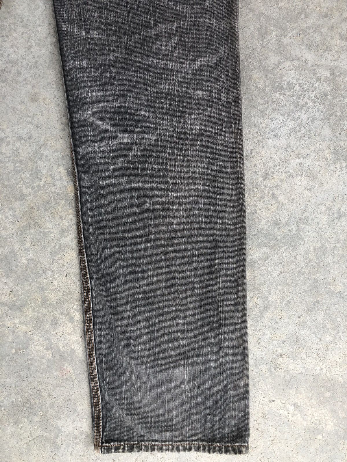 Edwin Japanese Edwin Exclusive Distressed Jeans Size US 33 - 12 Thumbnail