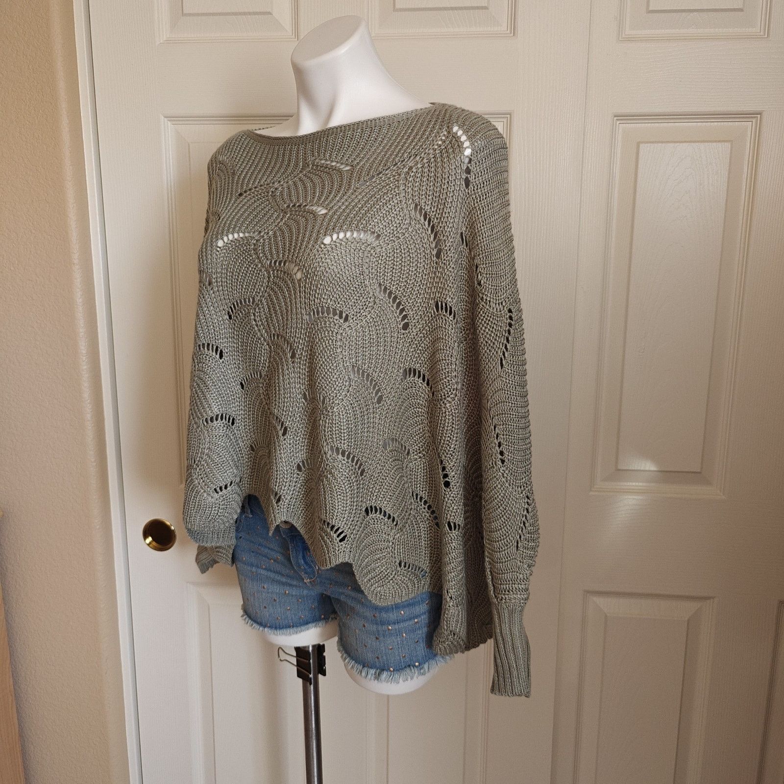 Anthropologie Moon & Madison open cable knit crop oversized sweater sz XS Size XS / US 0-2 / IT 36-38 - 4 Thumbnail