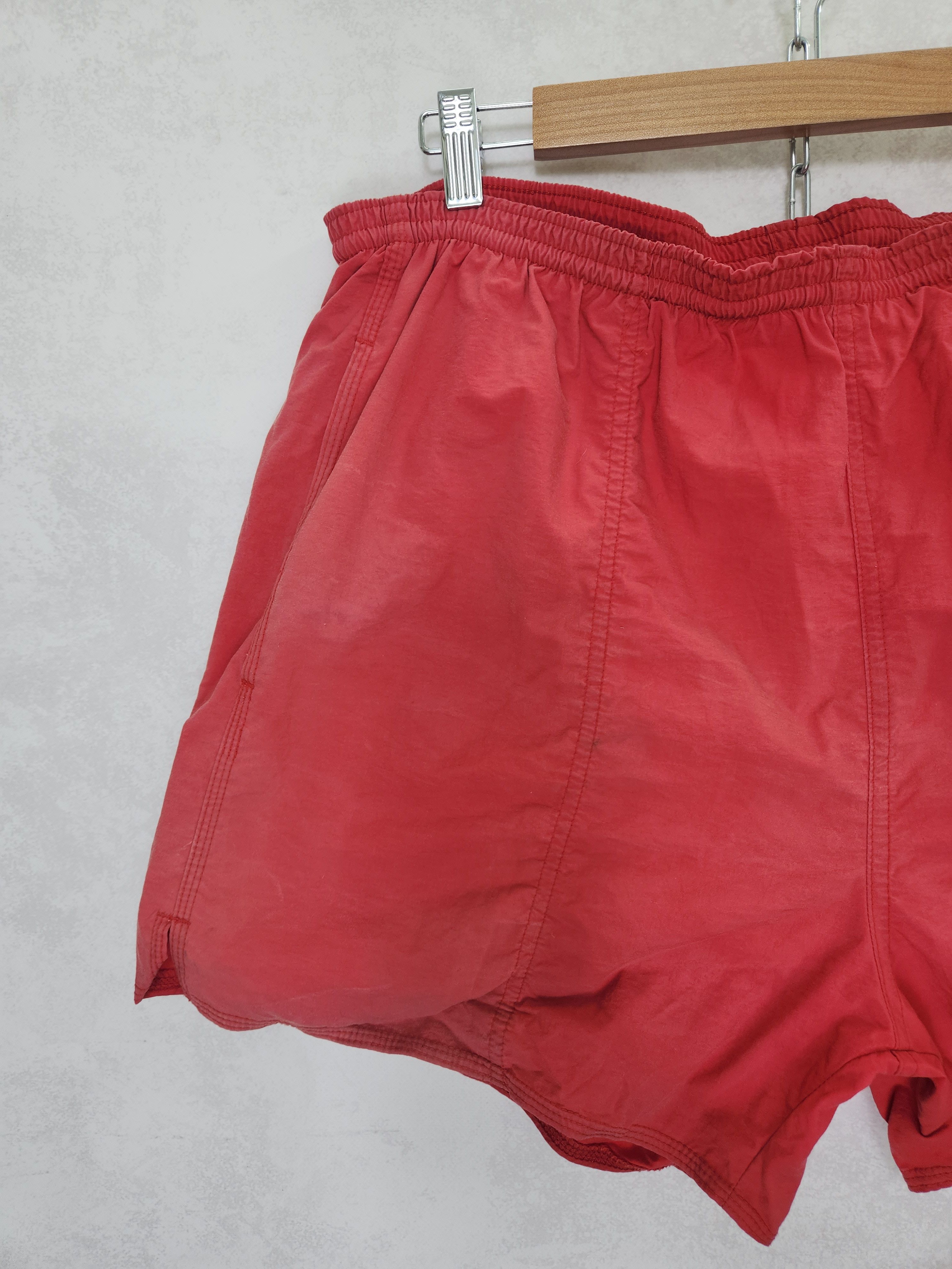 Nike Vintage nike y2k shorts XL Size US 36 / EU 52 - 3 Thumbnail