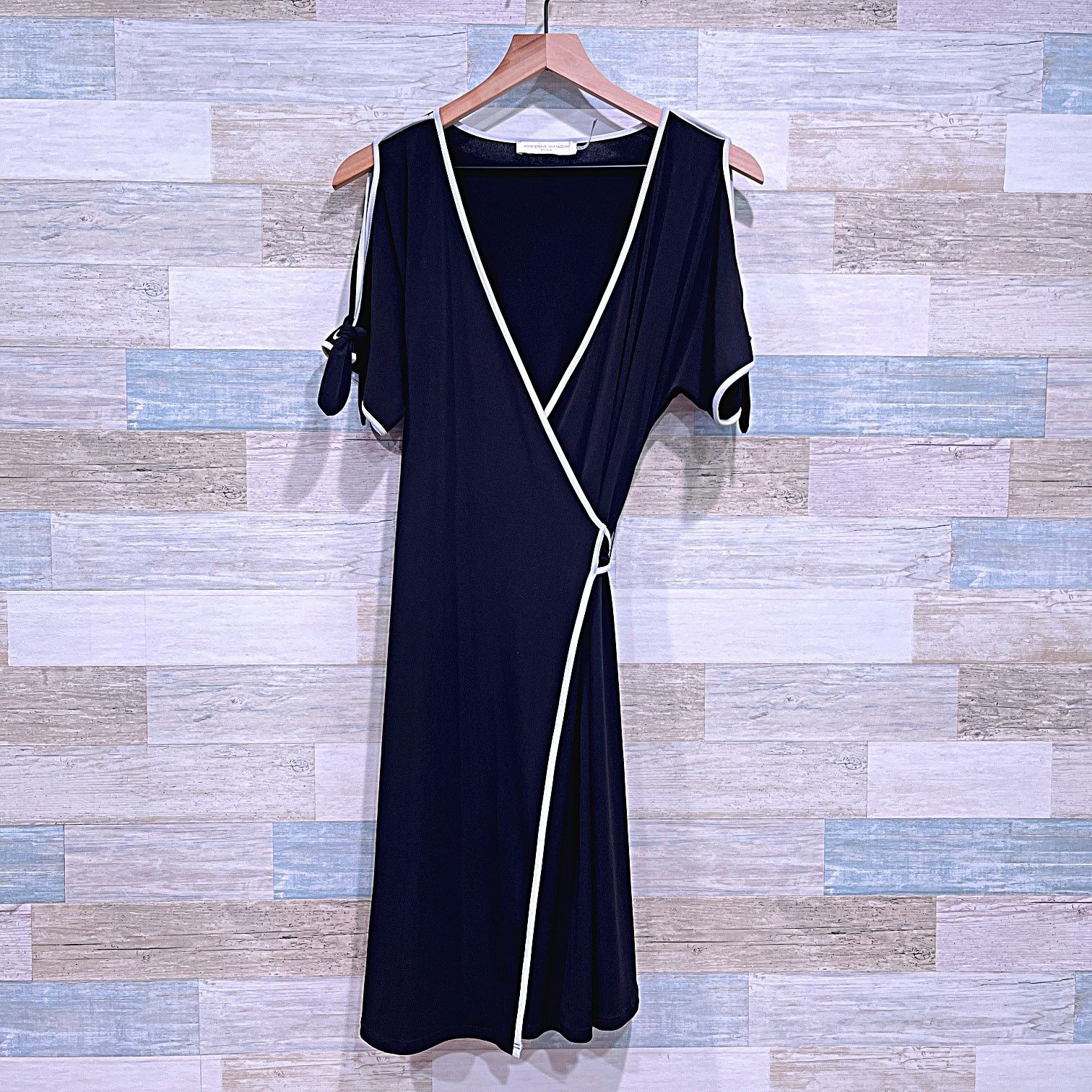 Other ADRIENNE VITTADINI Tipped Tie Wrap Dress Black Womens Small Size S / US 4 / IT 40 - 1 Thumbnail
