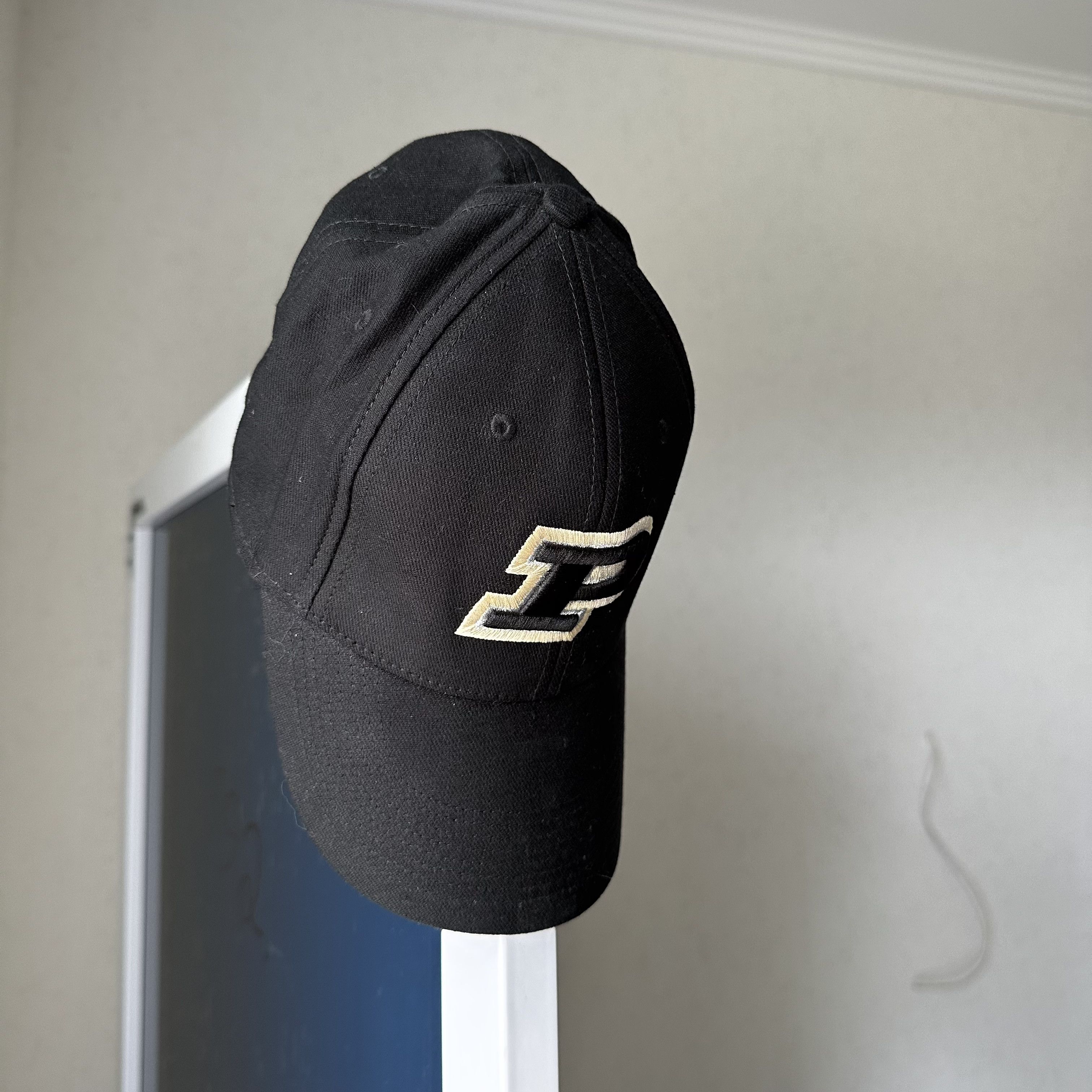 Nike Nike Pushing P Swoosh Logo Black Baseball Cap Size ONE SIZE - 1 Thumbnail