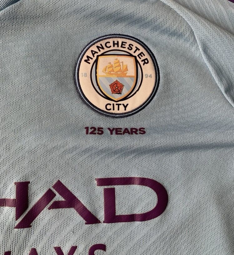 Puma Rodrigo jersey manchester city Size US S / EU 44-46 / 1 - 7 Thumbnail