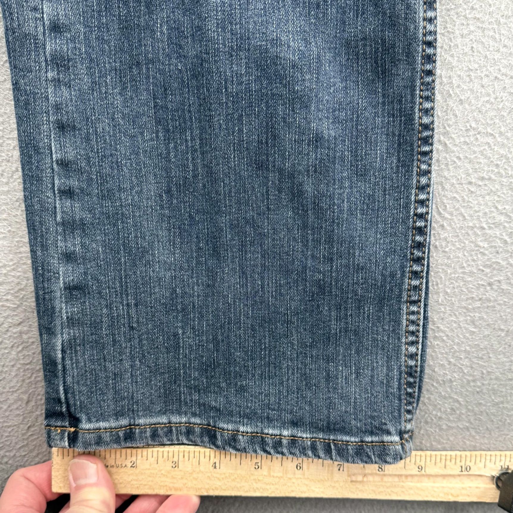 Wrangler Wrangler Jeans Mens 36x33 Blue Retro Relaxed Bootcut Denim Medium Wash Casual Size US 36 / EU 52 - 6 Thumbnail