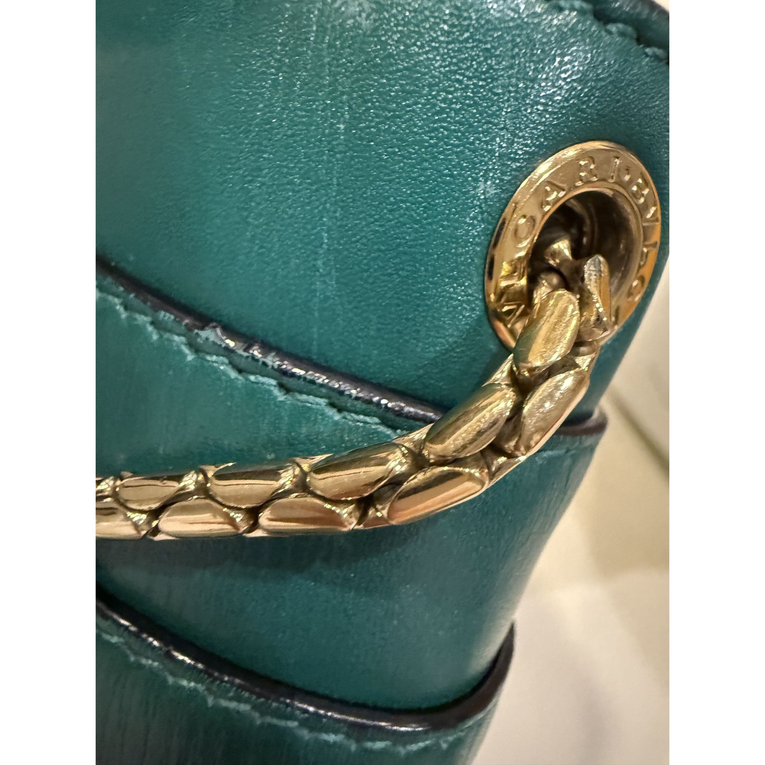 Bvlgari Bvlgari Serpenti Forever Emerald Green Leather Crossbody Bag Size ONE SIZE - 19 Thumbnail