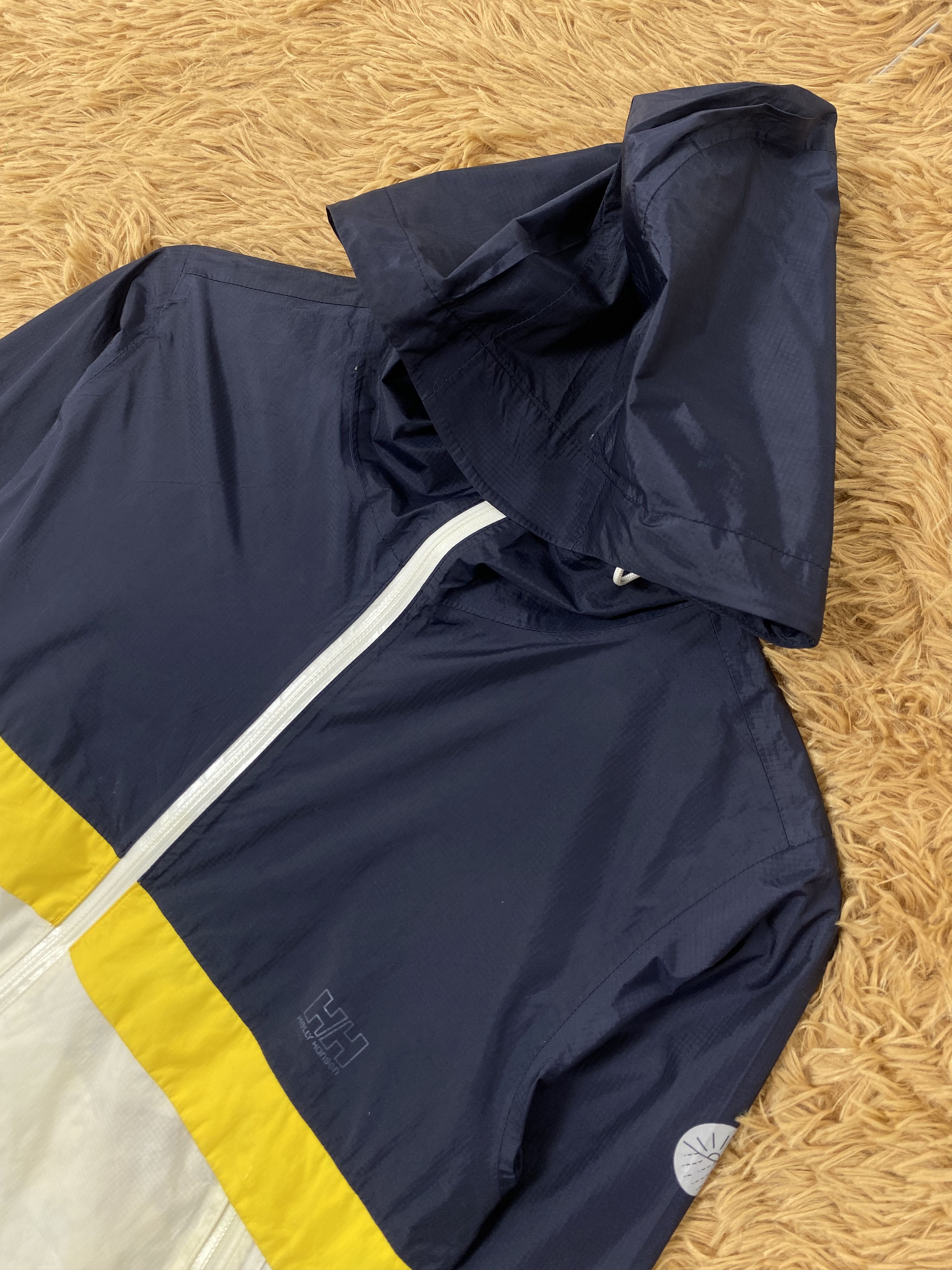 Helly Hansen × Vintage Vintage Helly Hansen Windbreaker Size US S / EU 44-46 / 1 - 2 Thumbnail