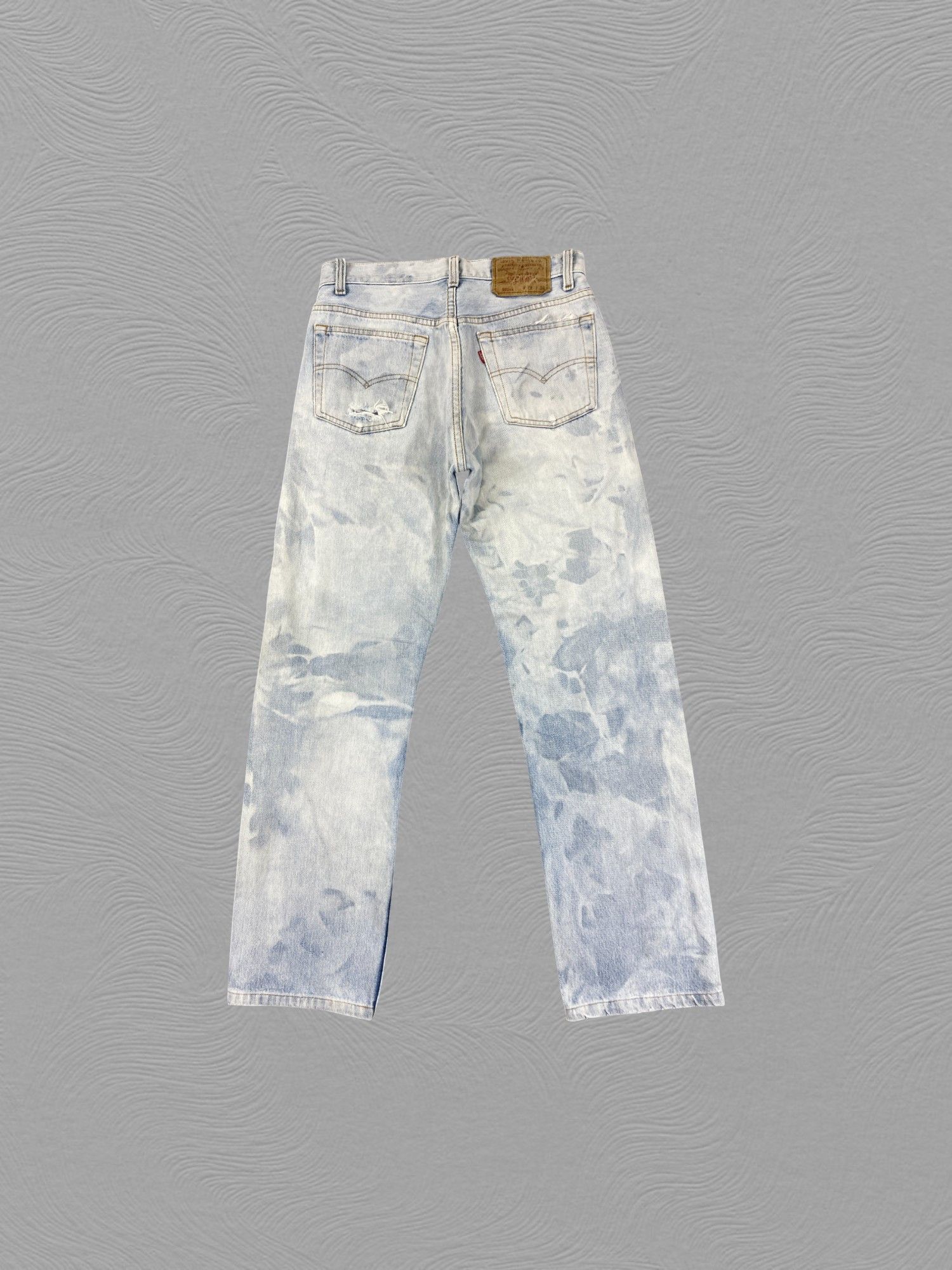 Levi's 90s Distressed Blue Vintage Levi's 501 Jeans 28x27.5- JN3916 Size US 28 / EU 44 - 2 Thumbnail