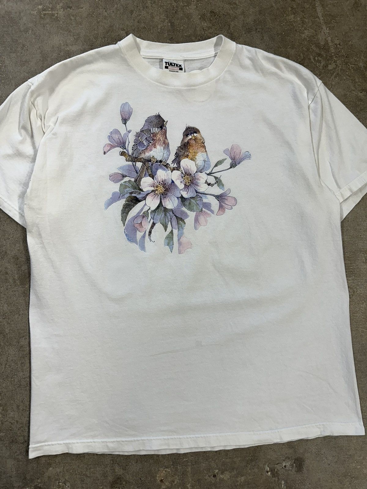Tultex Vintage 90s Tultex Finchs Flowers Animal Nature T-Shirt Size US XL / EU 56 / 4 - 3 Thumbnail