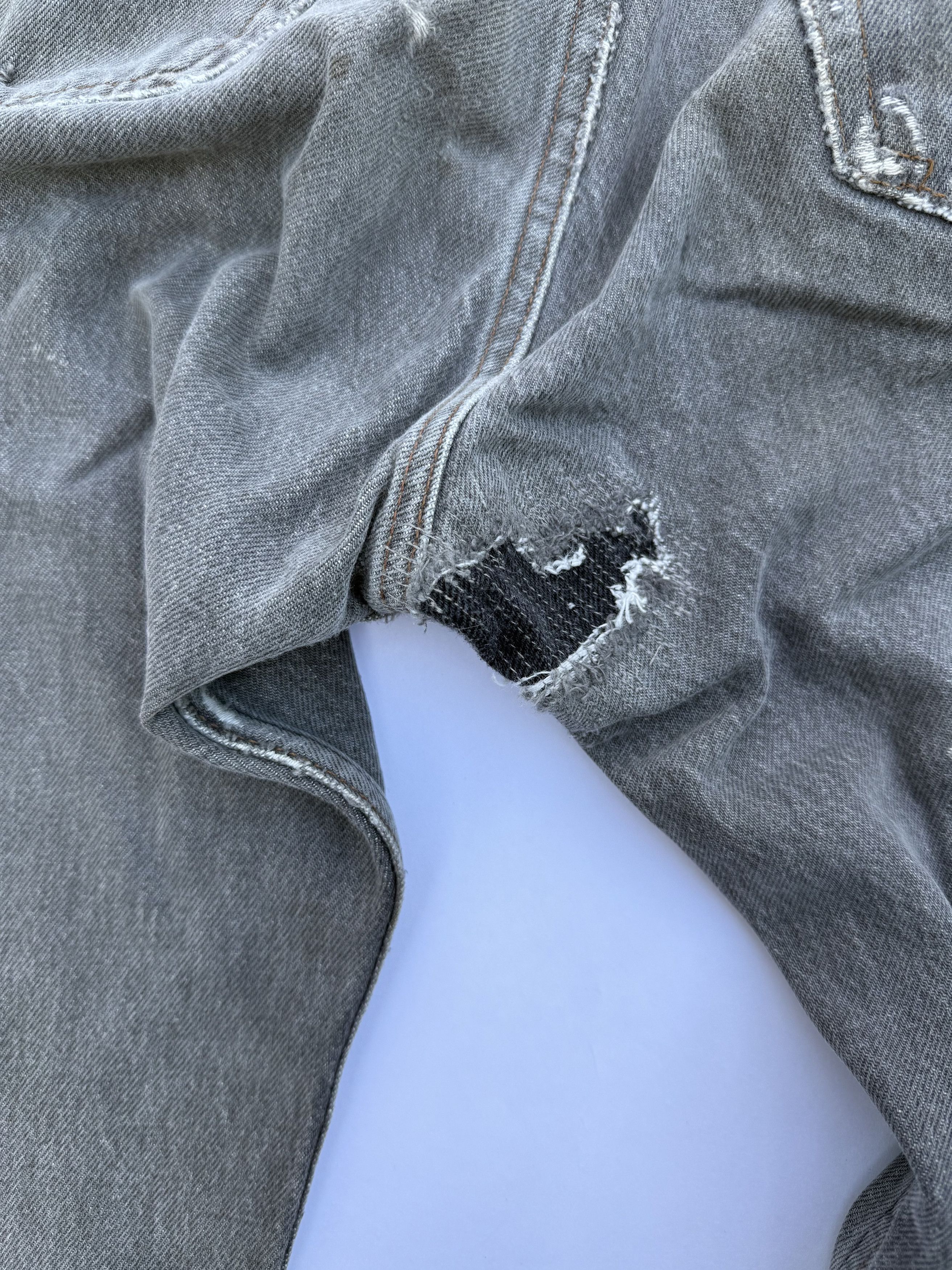 Levi's Vintage Levi's 501 5-Pocket Made in USA Jeans Size US 32 / EU 48 - 6 Thumbnail