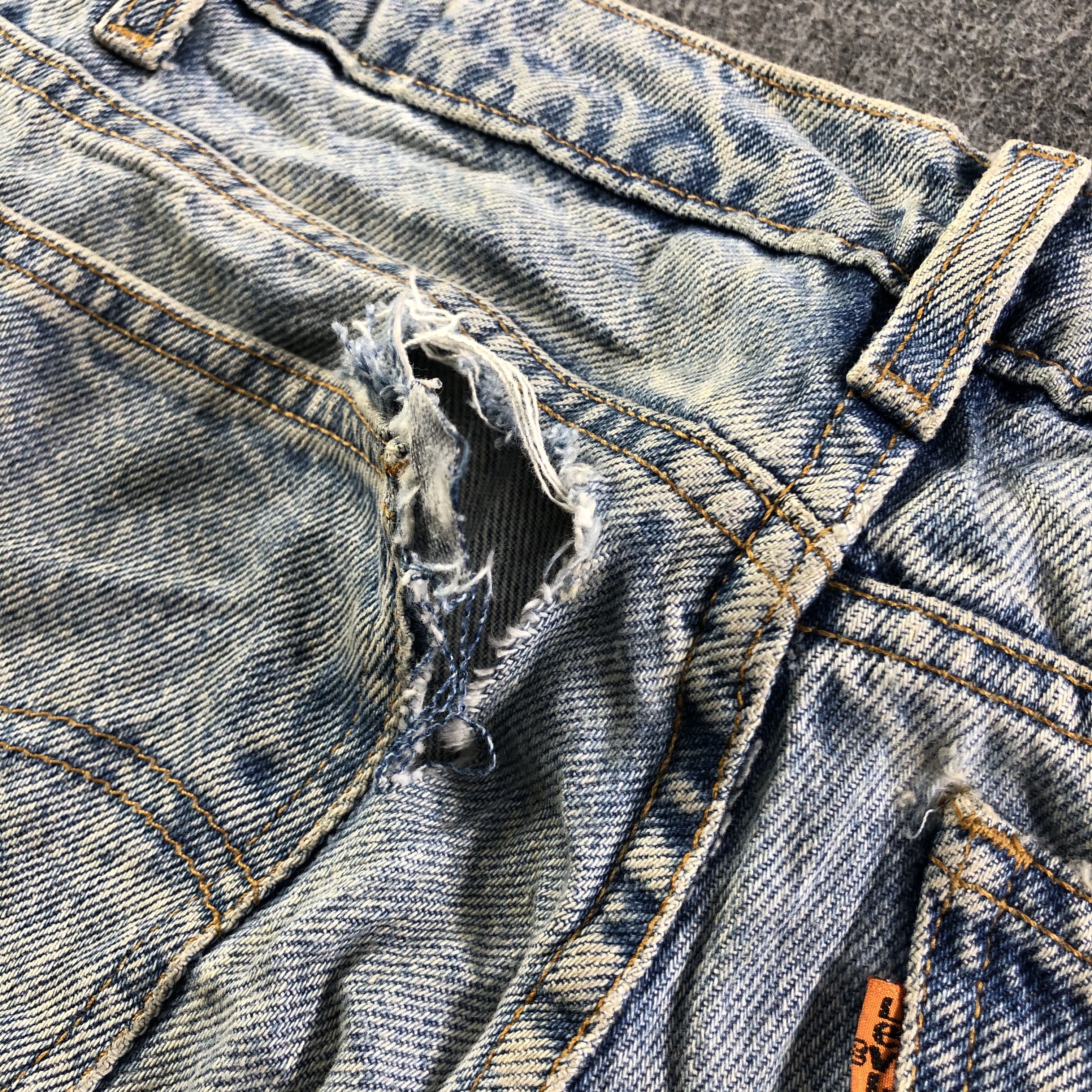 Levi's Vintage 90s Levis 550 Jeans-J3965 Size US 35 - 7 Thumbnail