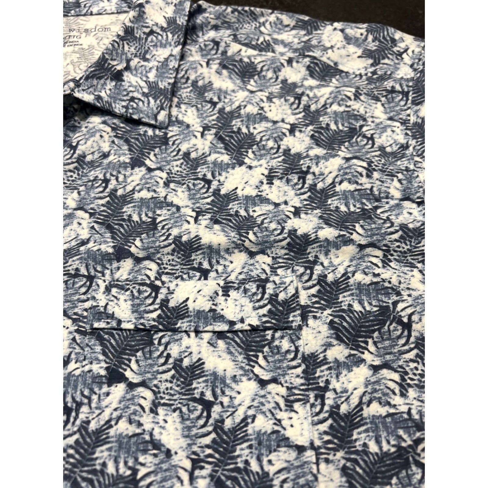 Vintage Age of Wisdom Shirt Mens 2XL Blue Floral Short Sleeve Cotton Button-Up Shirt Size US XXL / EU 58 / 5 - 3 Thumbnail