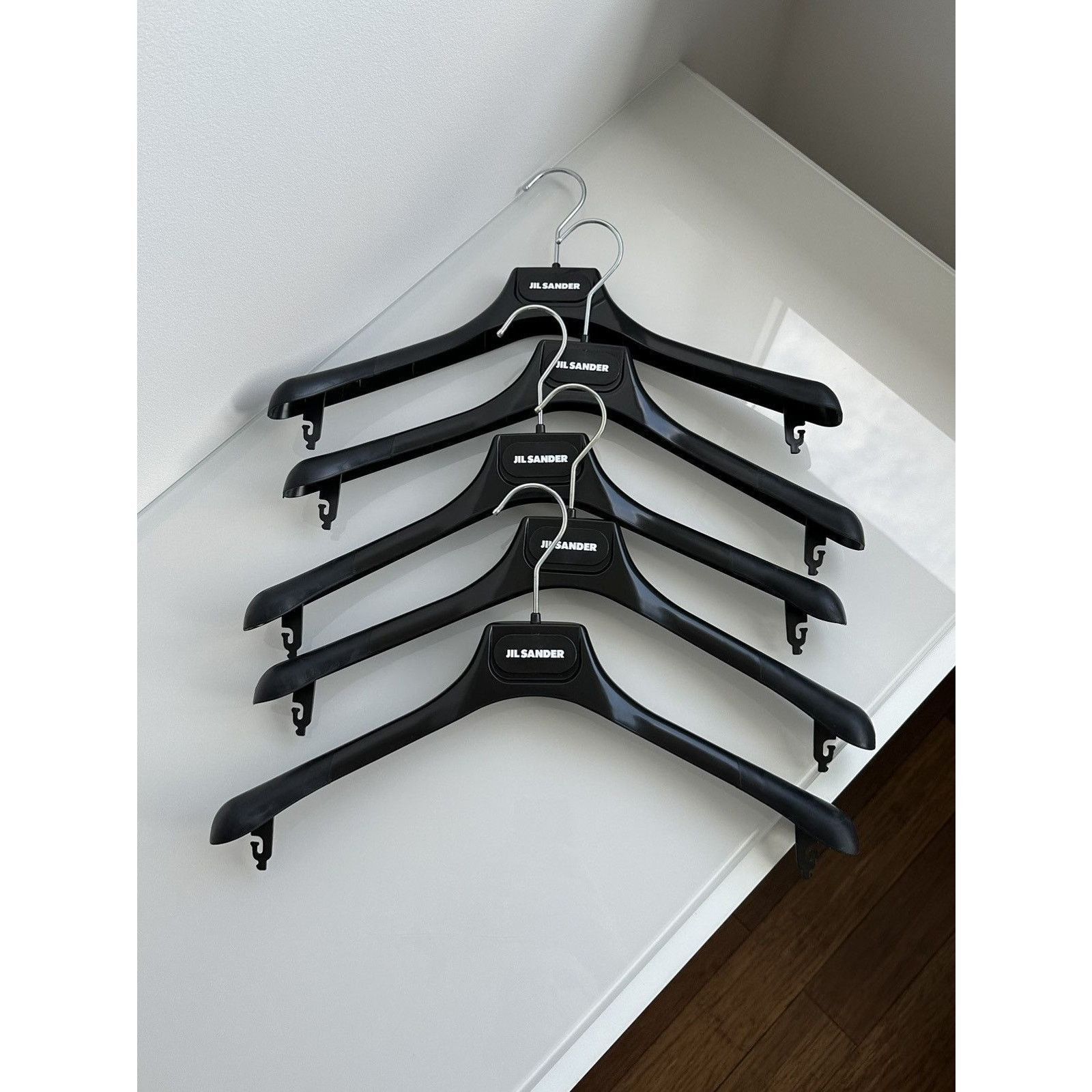 Jil Sander Jil sander premium made in italy metal hook black hangers Size ONE SIZE - 1 Thumbnail