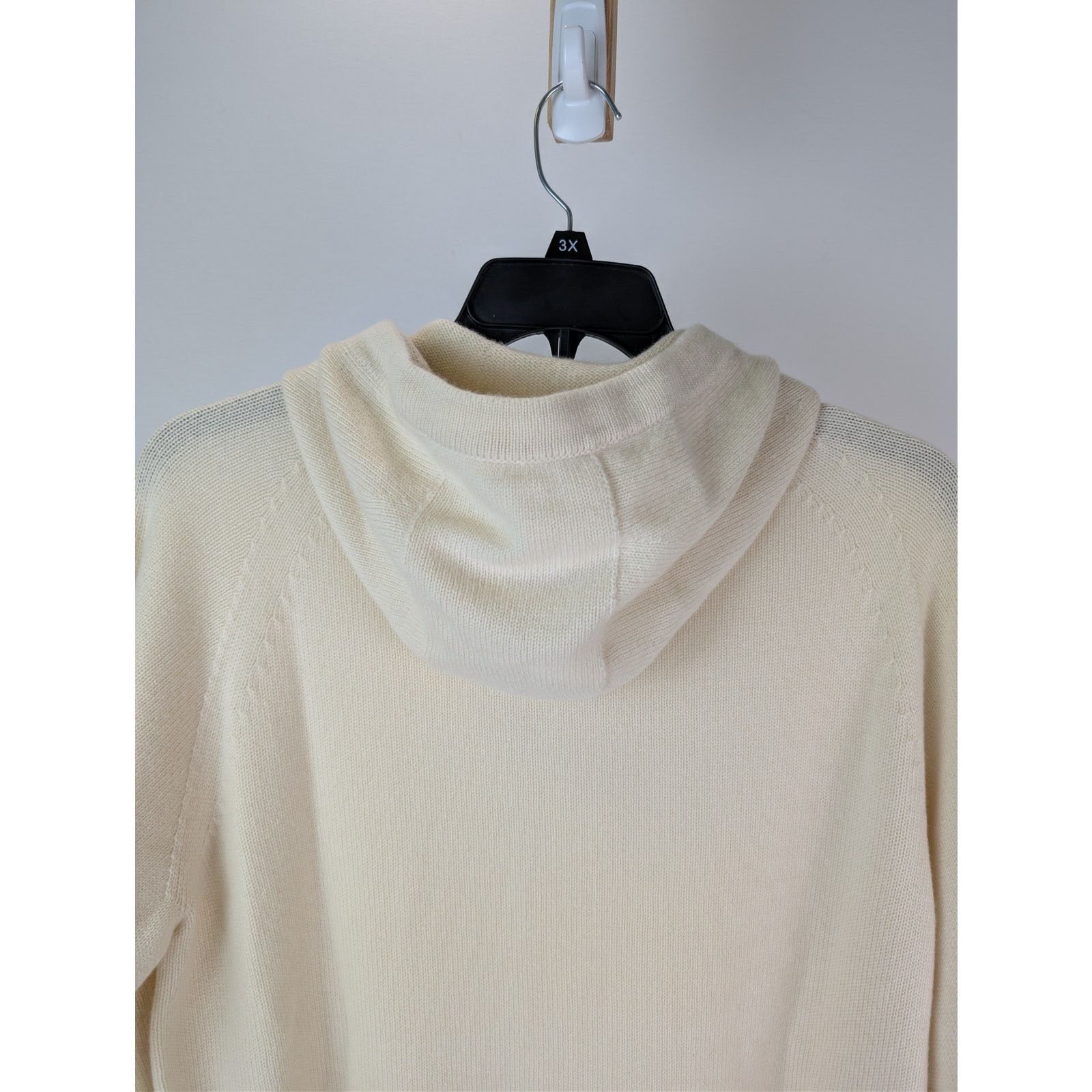 Tom Ford o1rshd1 Knitwear Hoodie in Nat Sld / Beige 54 Size US L / EU 52-54 / 3 - 12 Thumbnail