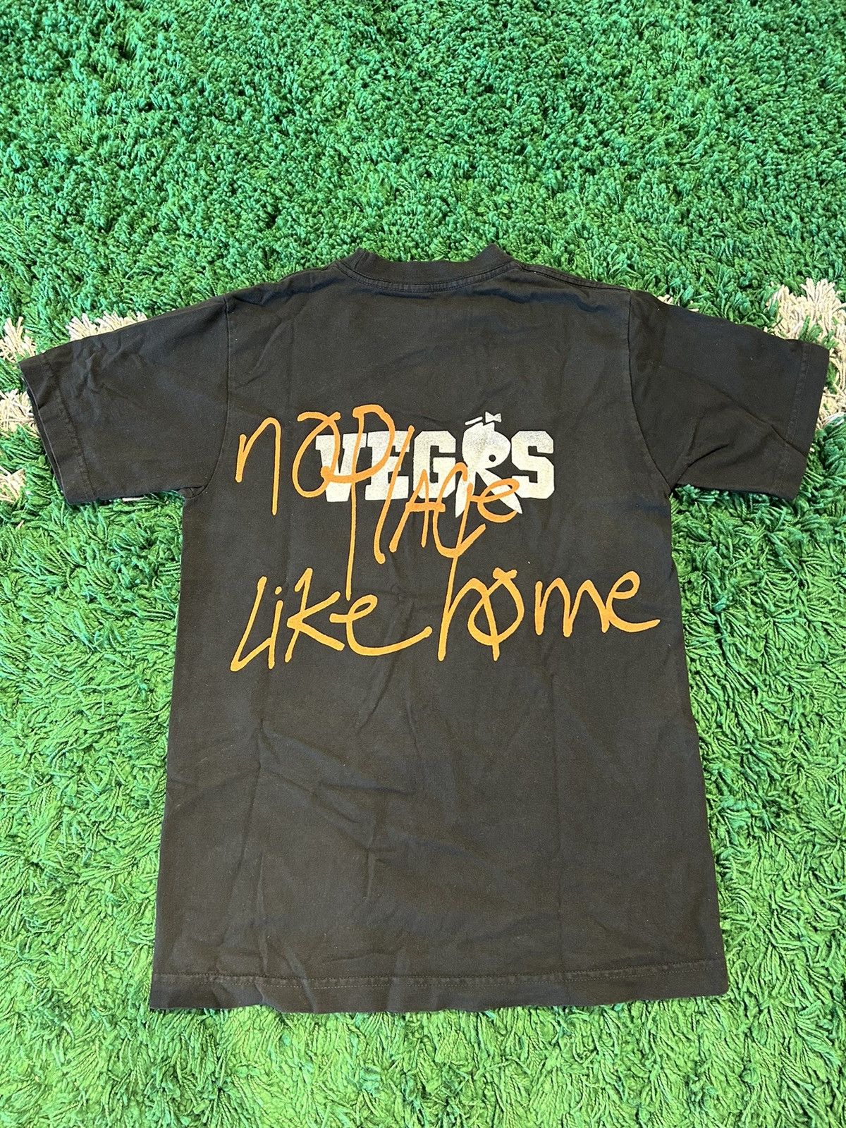 Playboy × Travis Scott Travis Scott Playboy Tee Black Size US S / EU 44-46 / 1 - 4 Thumbnail